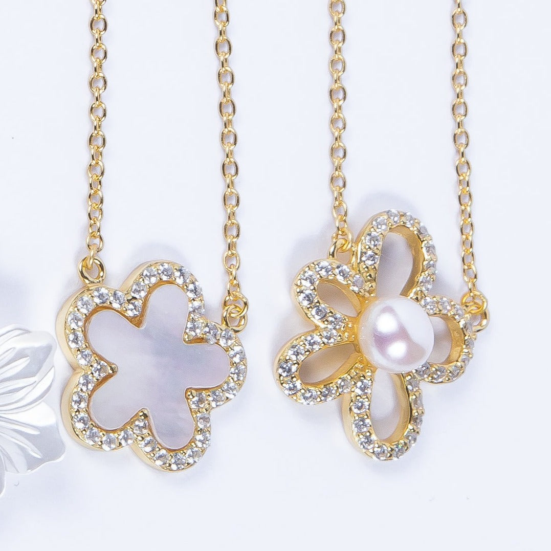 Collar Mopu Flower Necklace