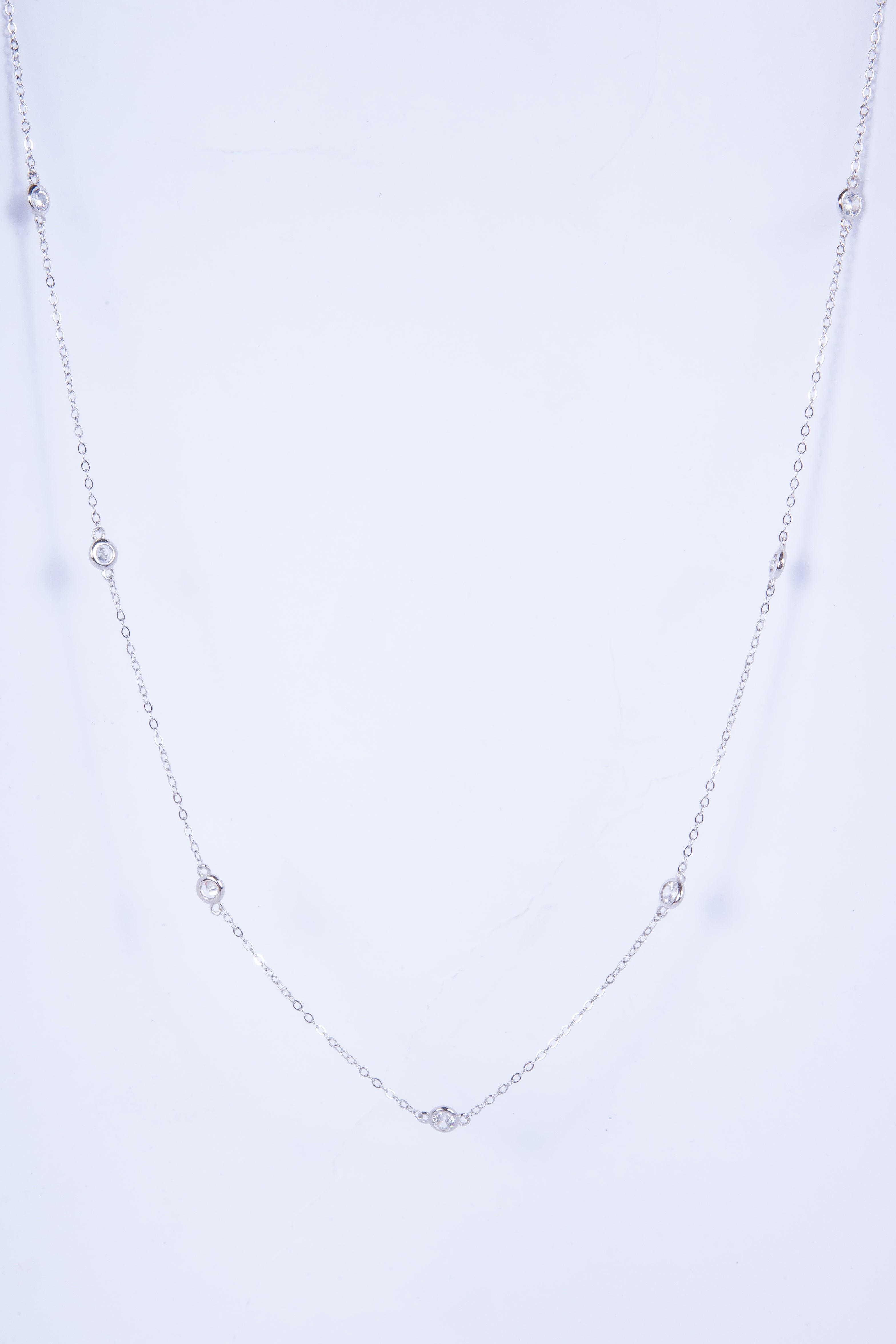 Collar Sisi Simple Bezel