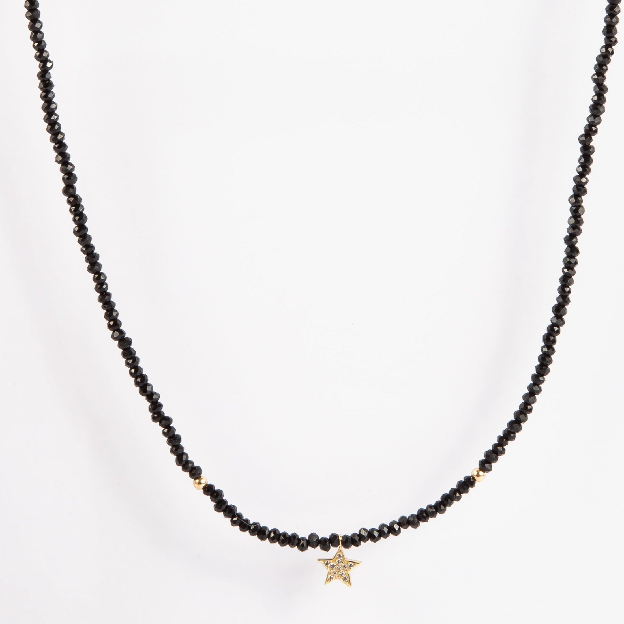 Collar Chena