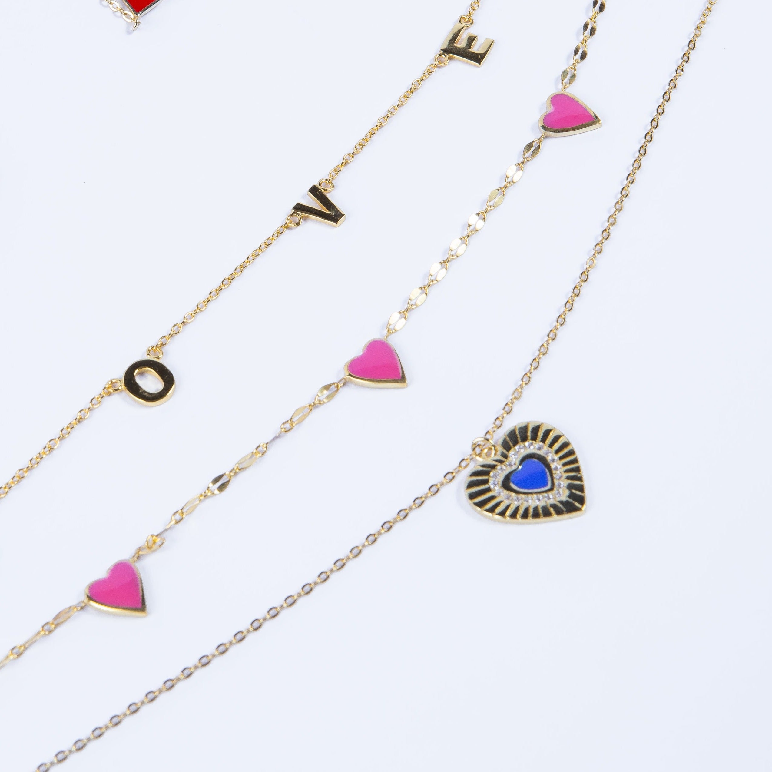 Collar Chainy 3 Enamel Heart