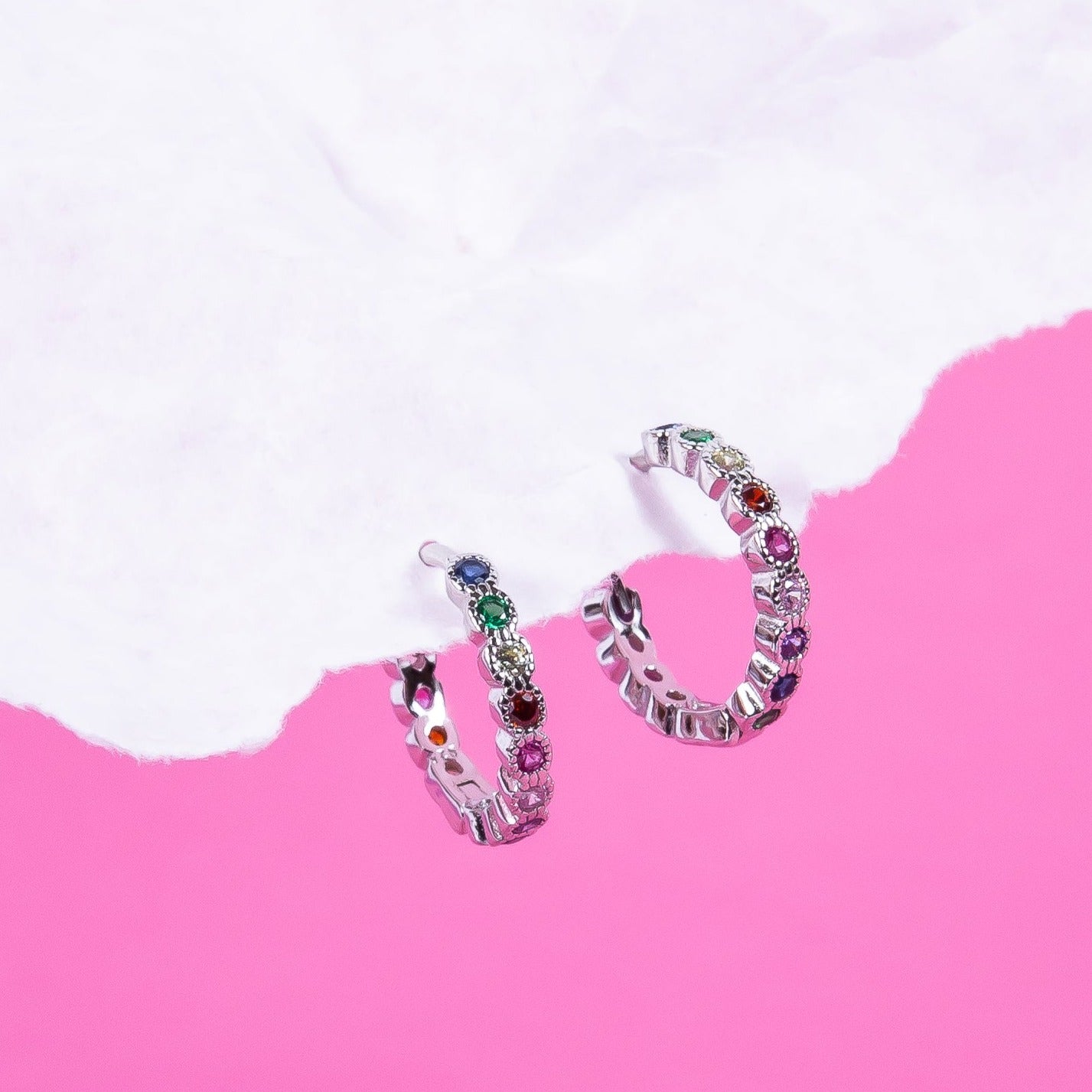Aro Half Roundy Multi CZ Circle Hoop