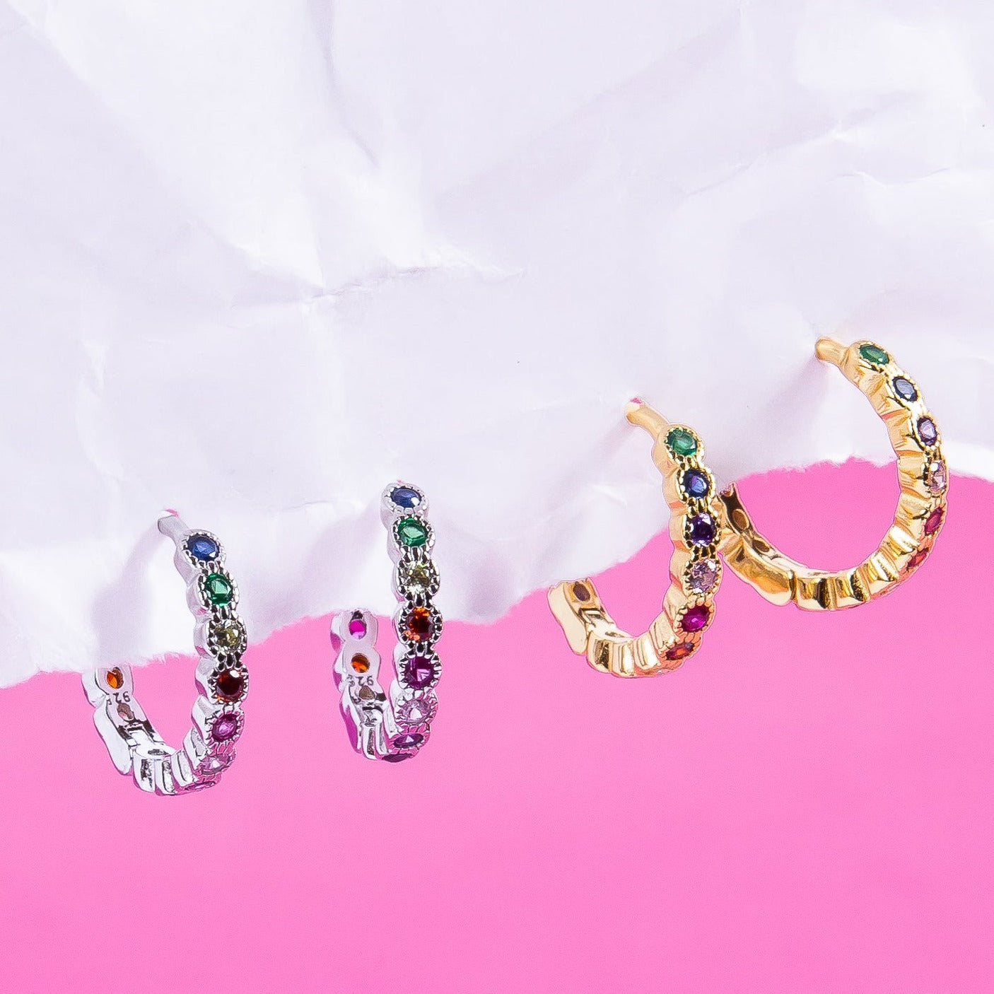 Aro Half Roundy Multi CZ Circle Hoop