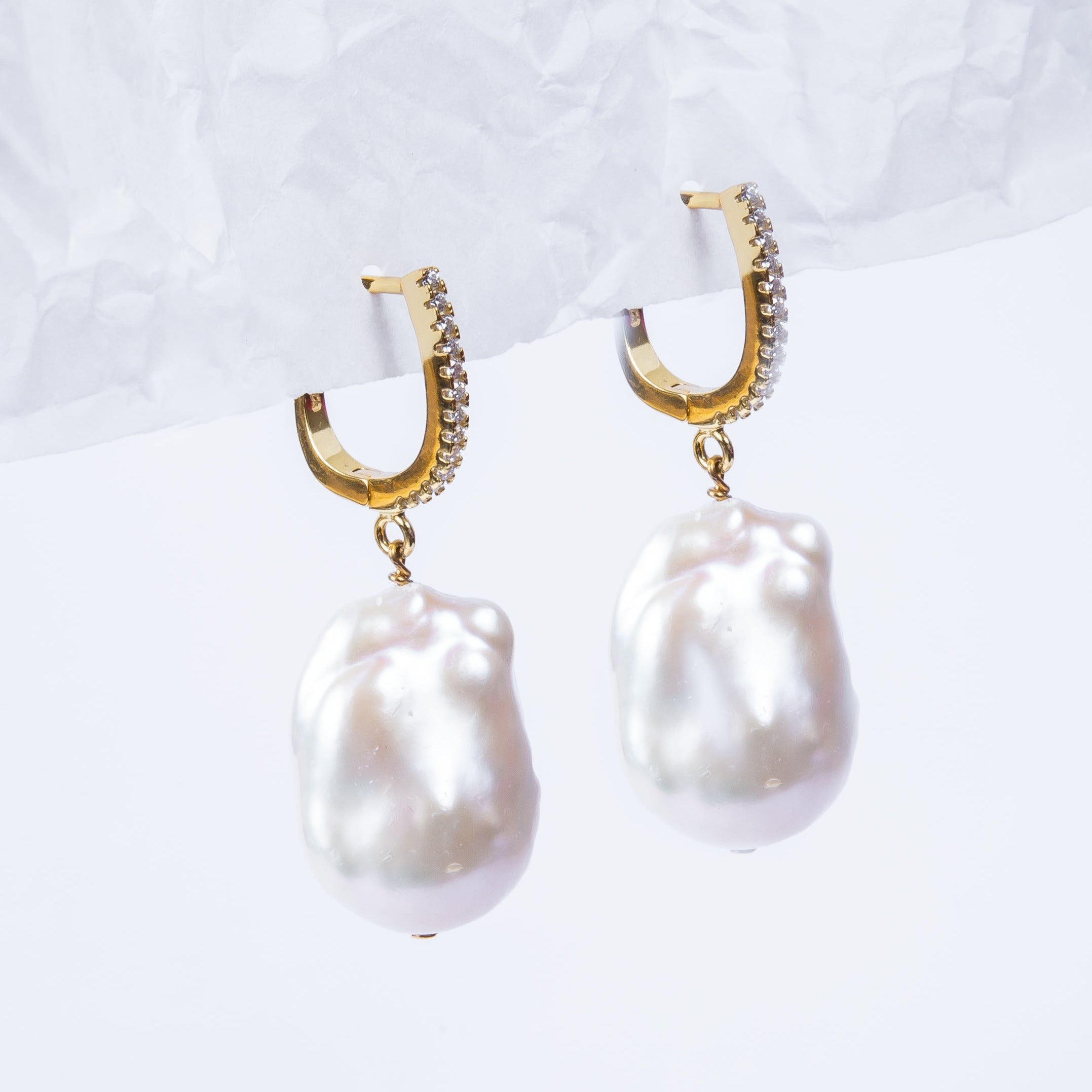 Aro Gran Pearl Drop Gold