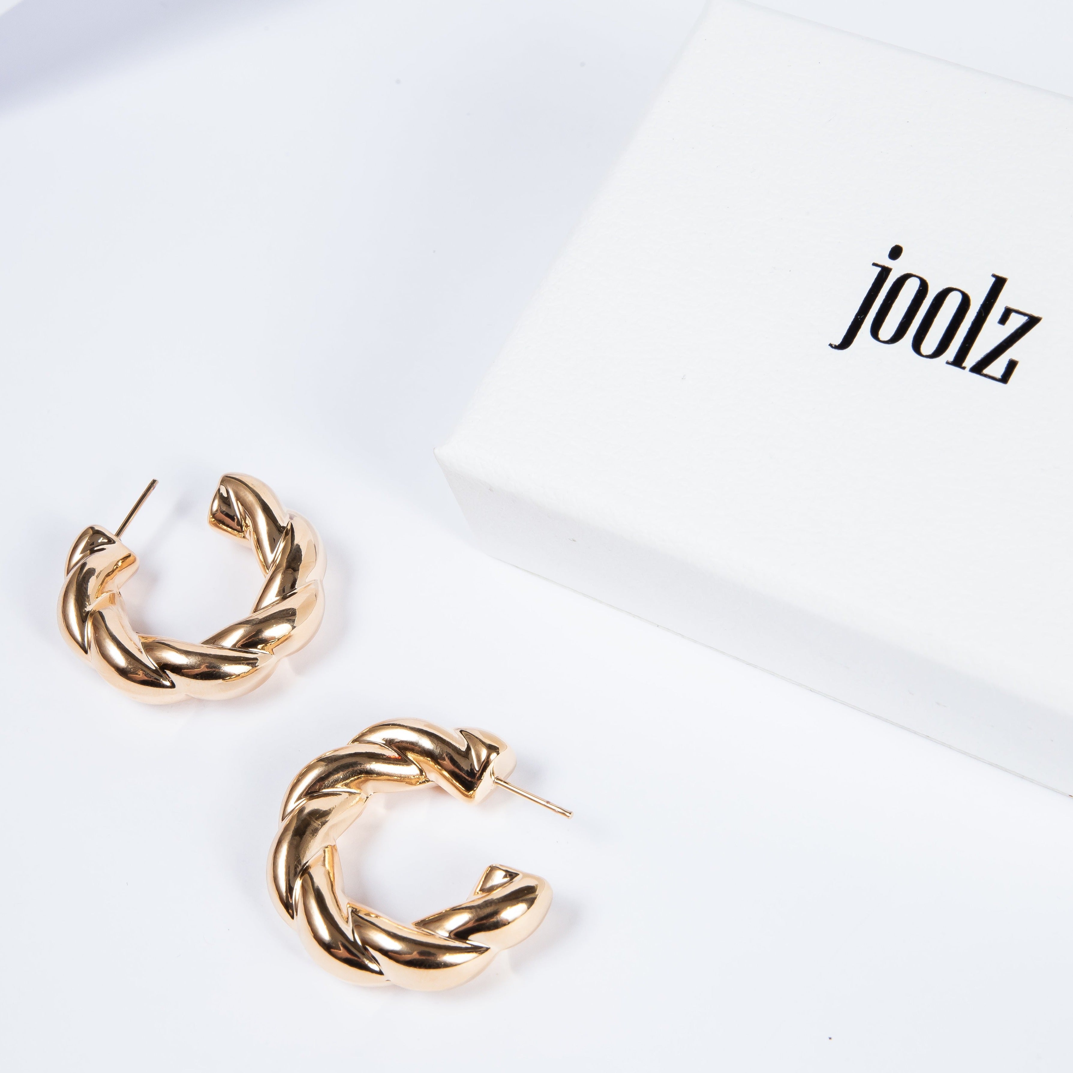Aro Goldfilled Croissant Hoop