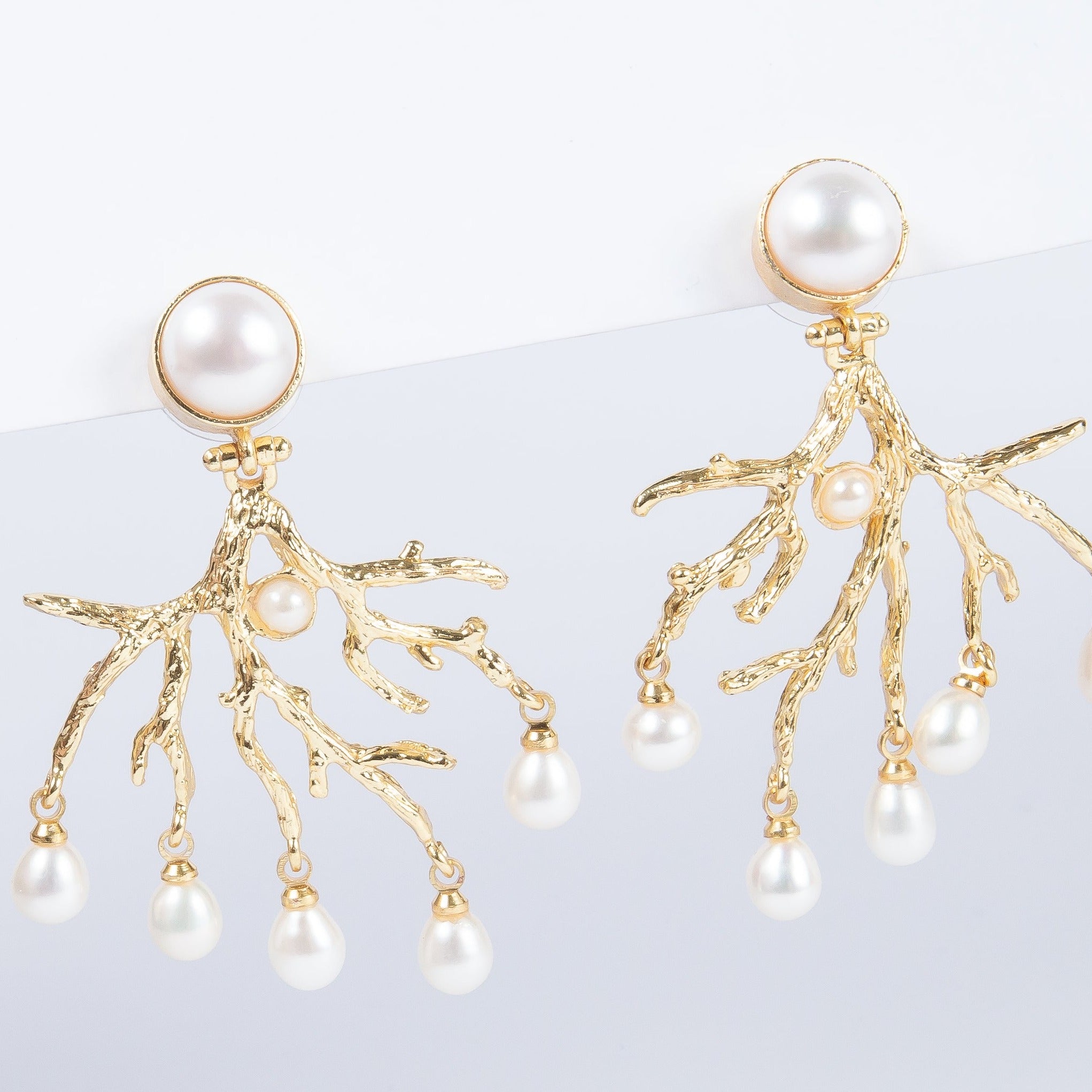 Aro Brassy Coraly Pearl