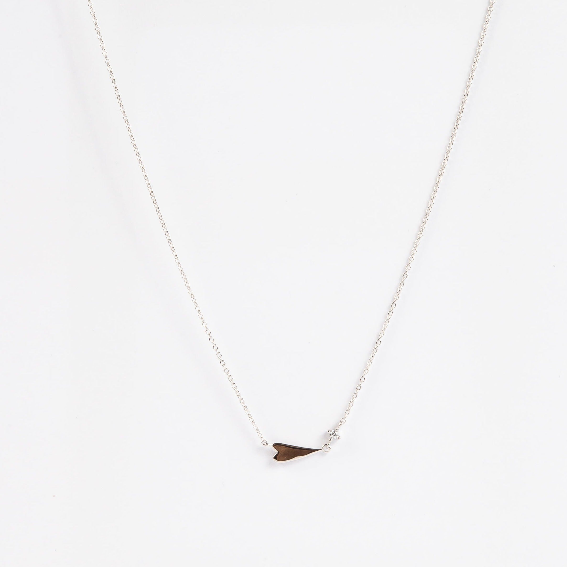 Collar Sided Longy Heart