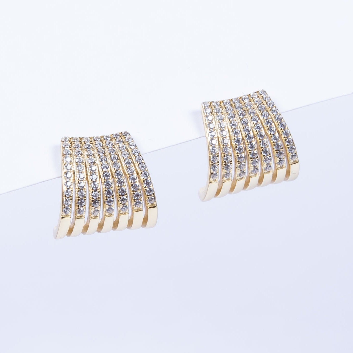 Aro 7 line Cz Stud Claw