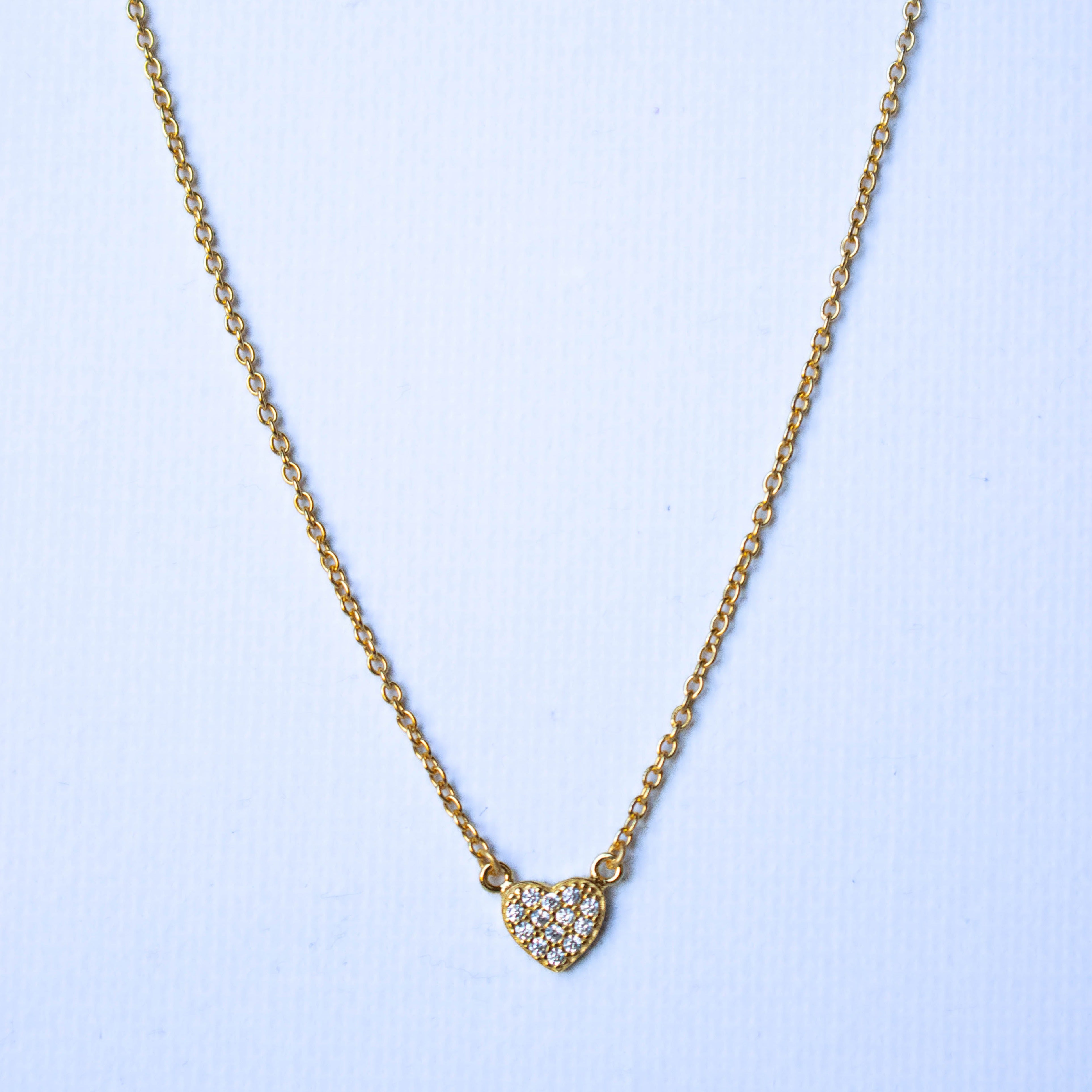 Collar Pave Baby Heart Gold