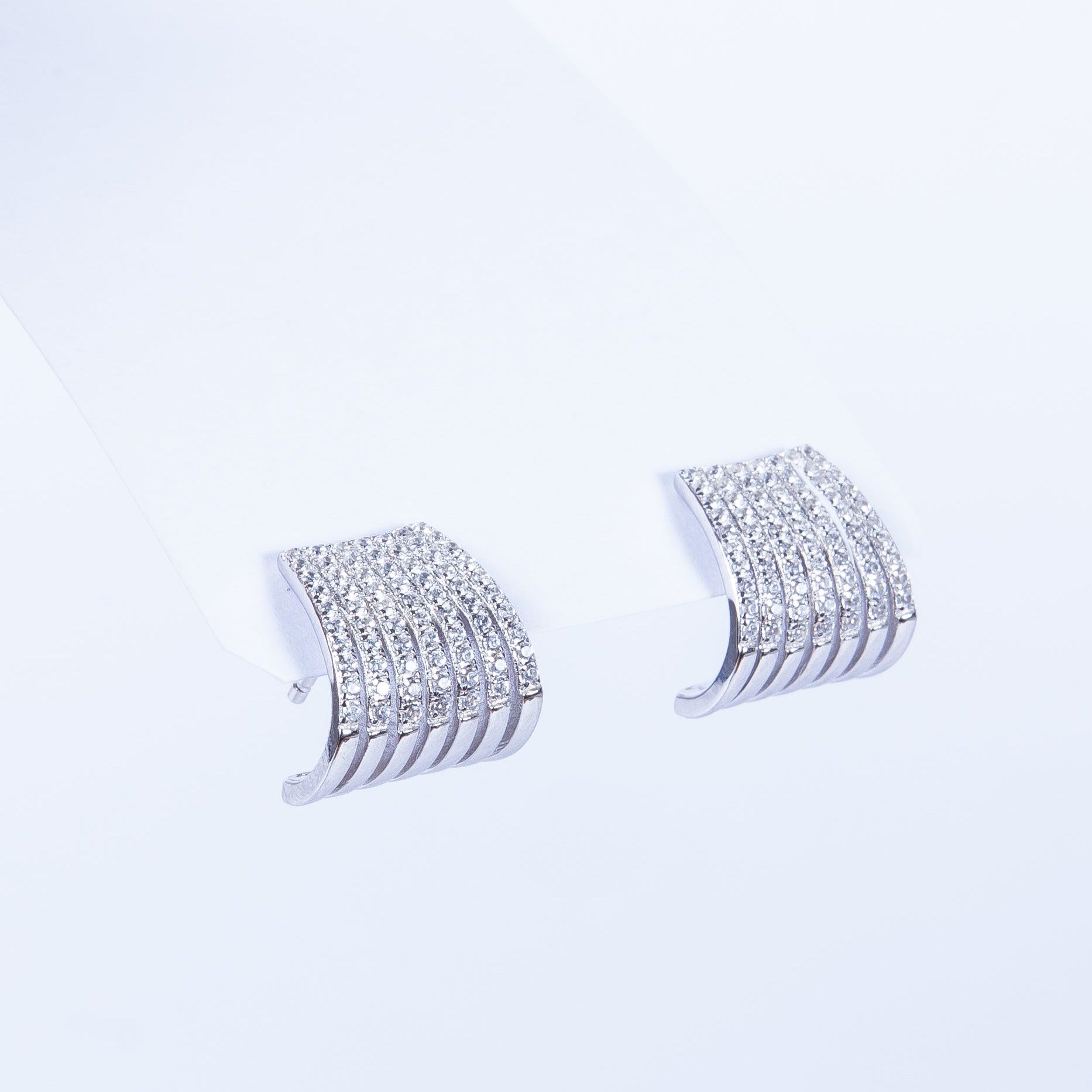 Aro 7 line Cz Stud Claw