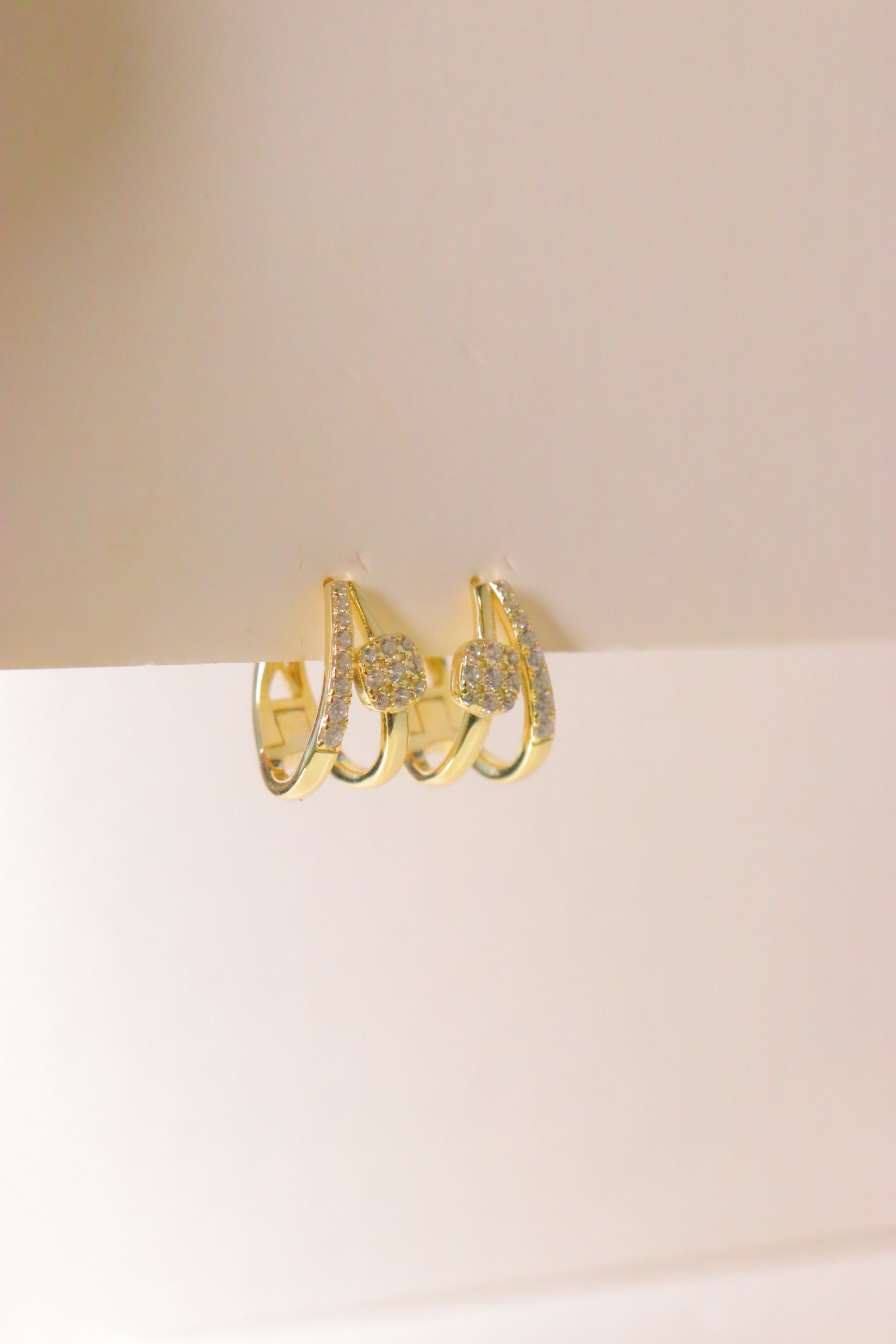 Aro Double CZ Square & line Hoop