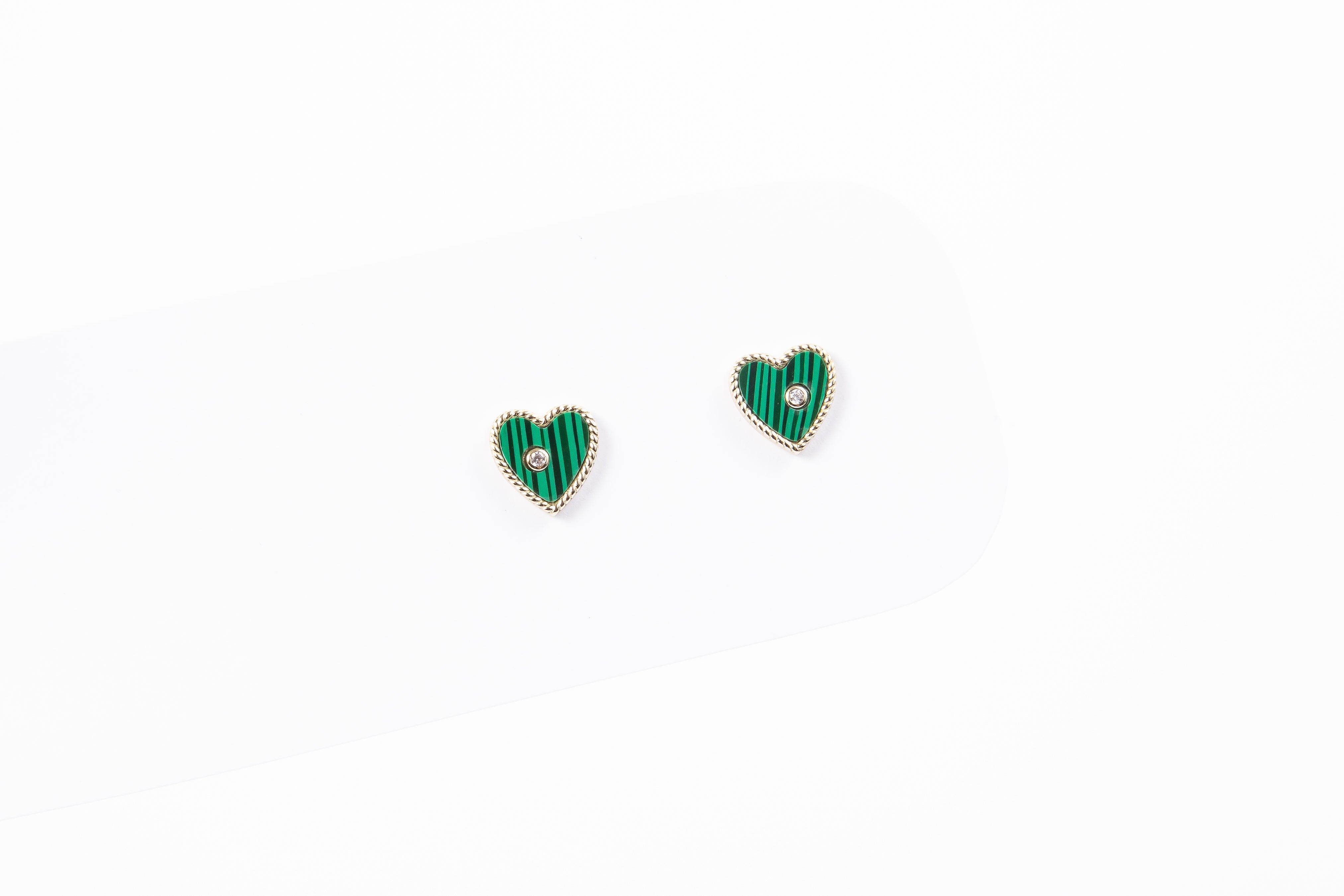 Aro Small Green Heart & CZ Love Stud
