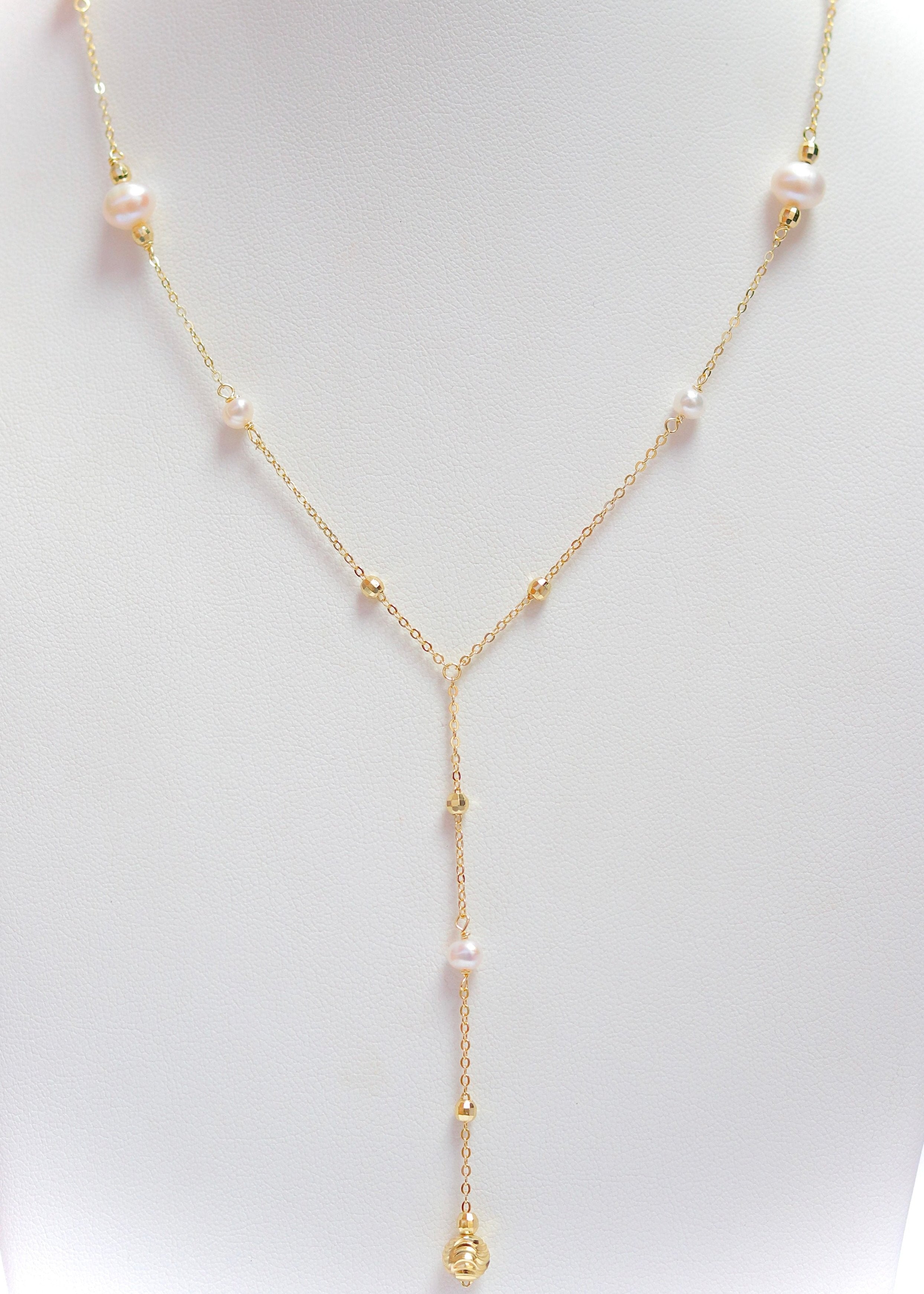 Collar Y Pearls & Gold Coils Necklace