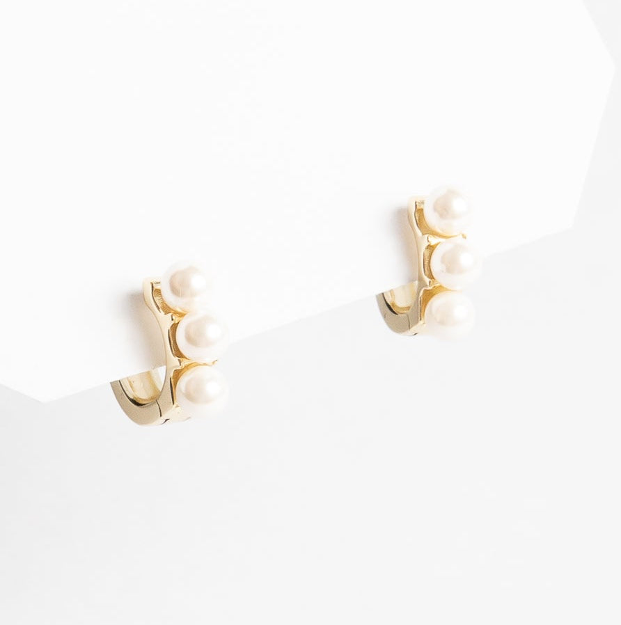 Aro Trio Pearl Small Chunky Hoop