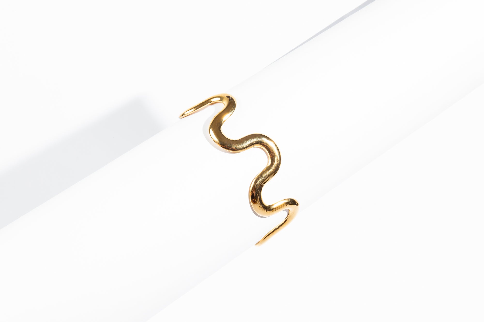 Pulsera Wavy Wave Cuff