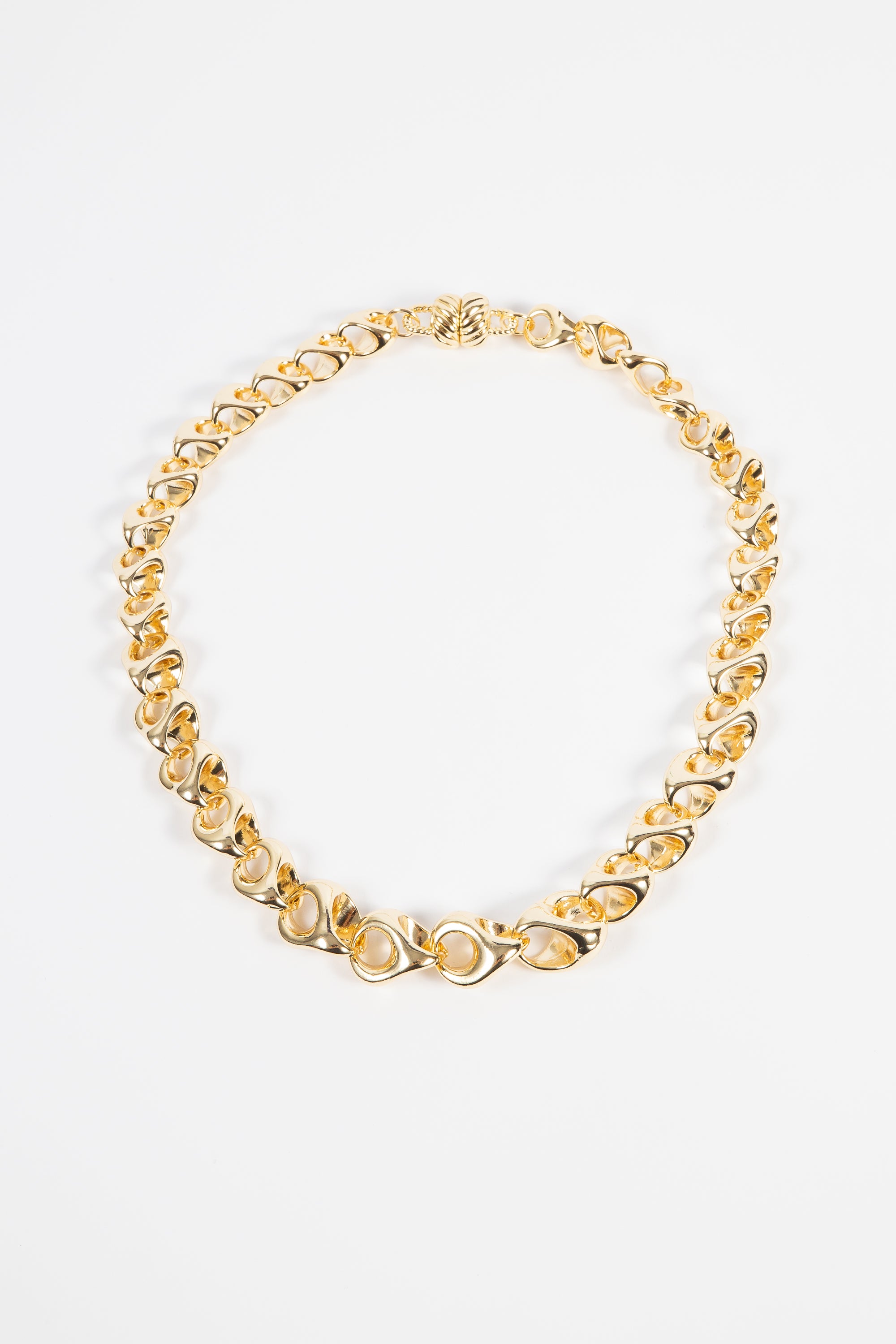 Collar Curvy Golden Nugget Choker Magn