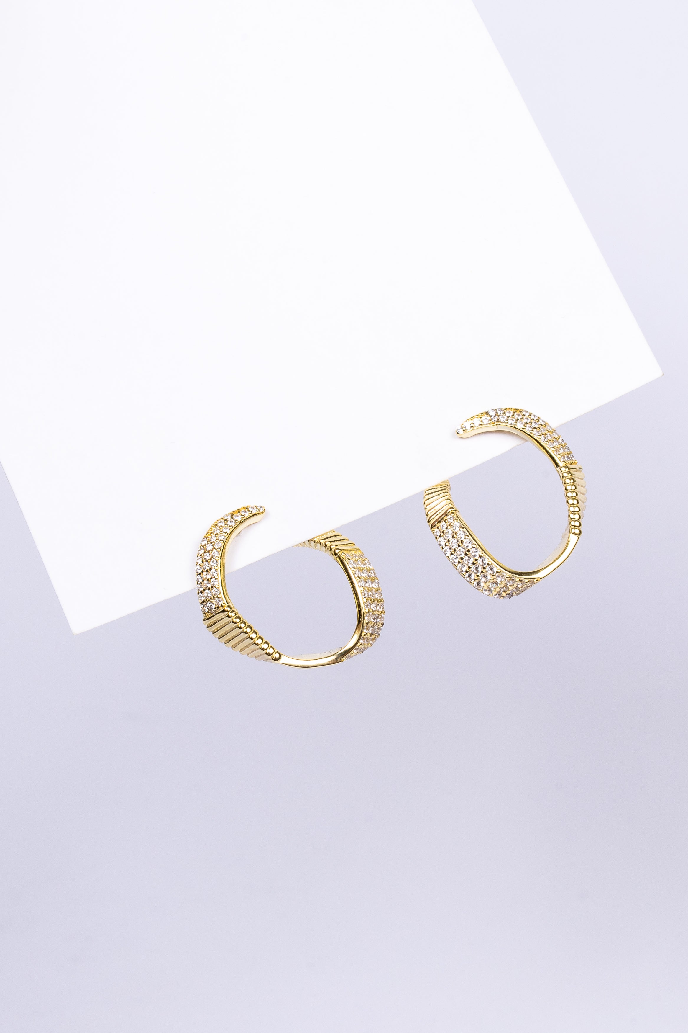 Aro Changui Chang CZ Hoop