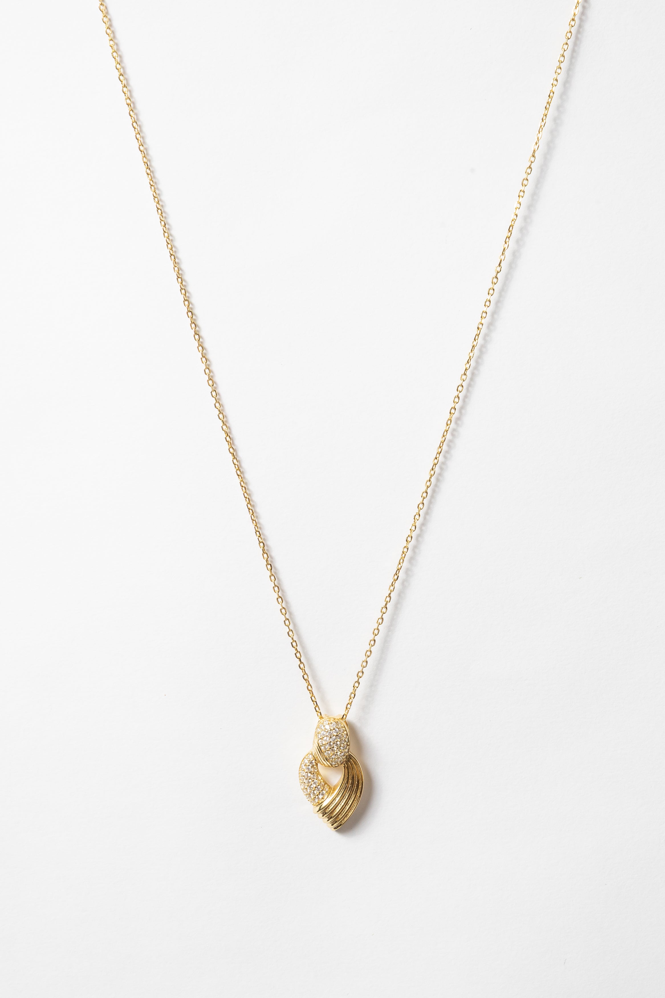 Collar Half Ribboner Cz Necklace