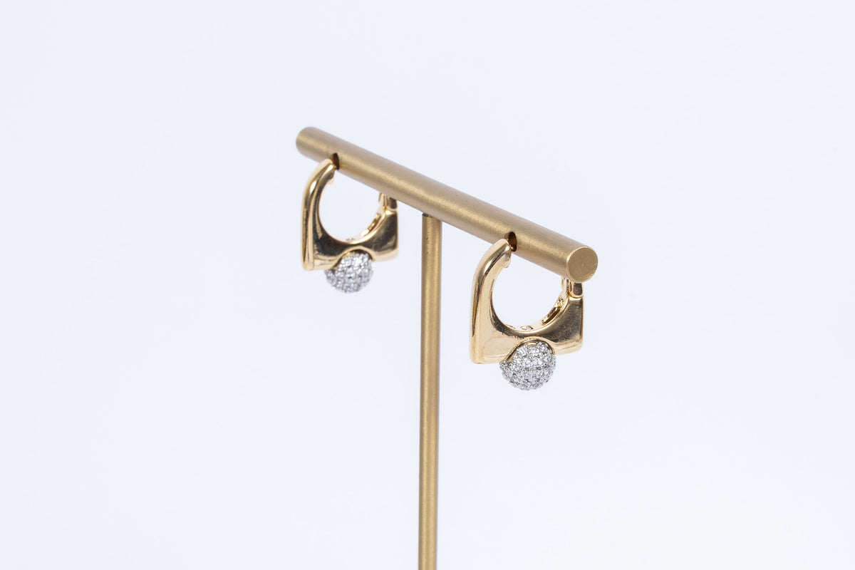 Aro Stainless Bicolor Ball Flat Hoop
