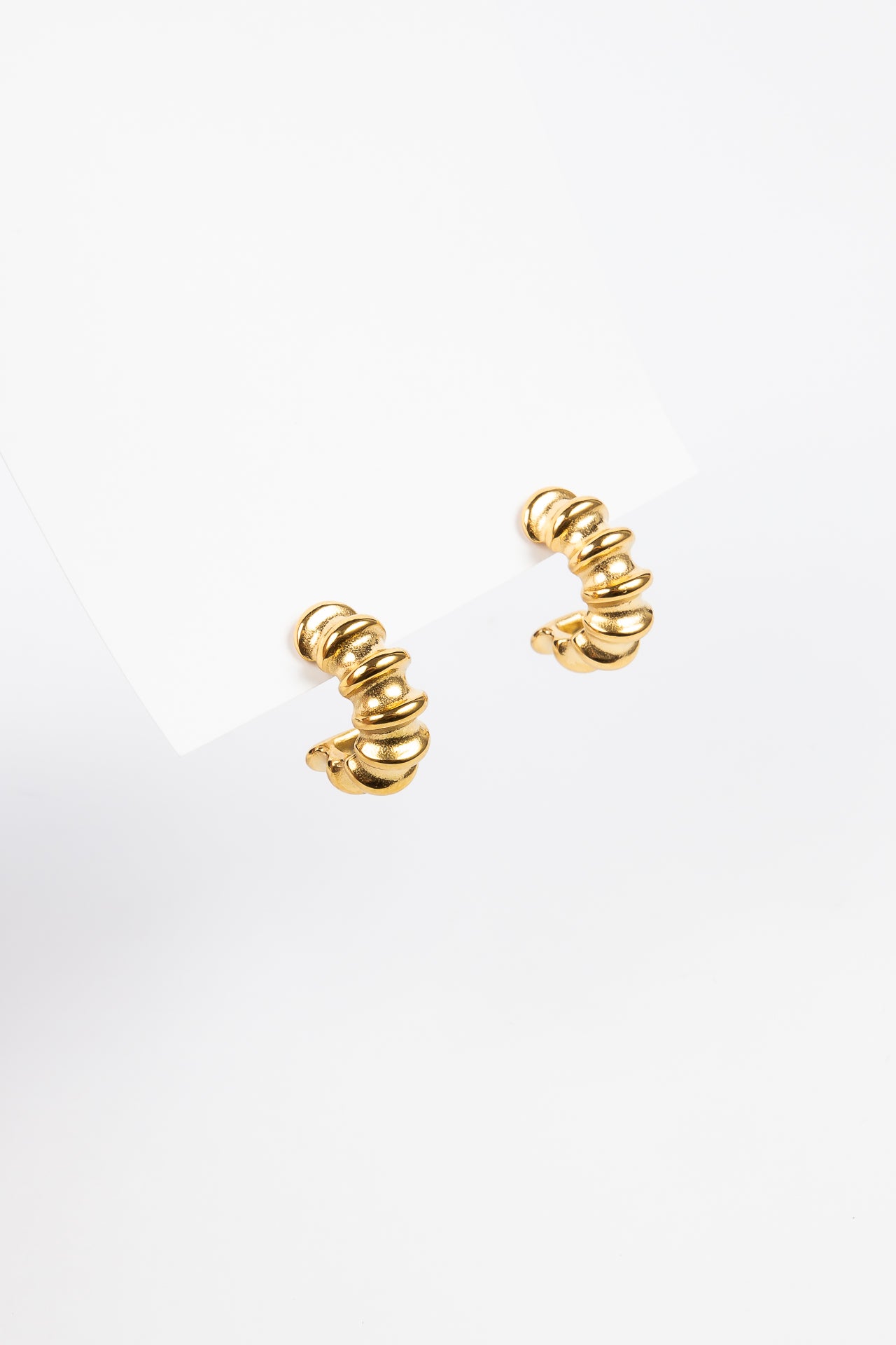 Aro Brassy Semi Croissant Hoop