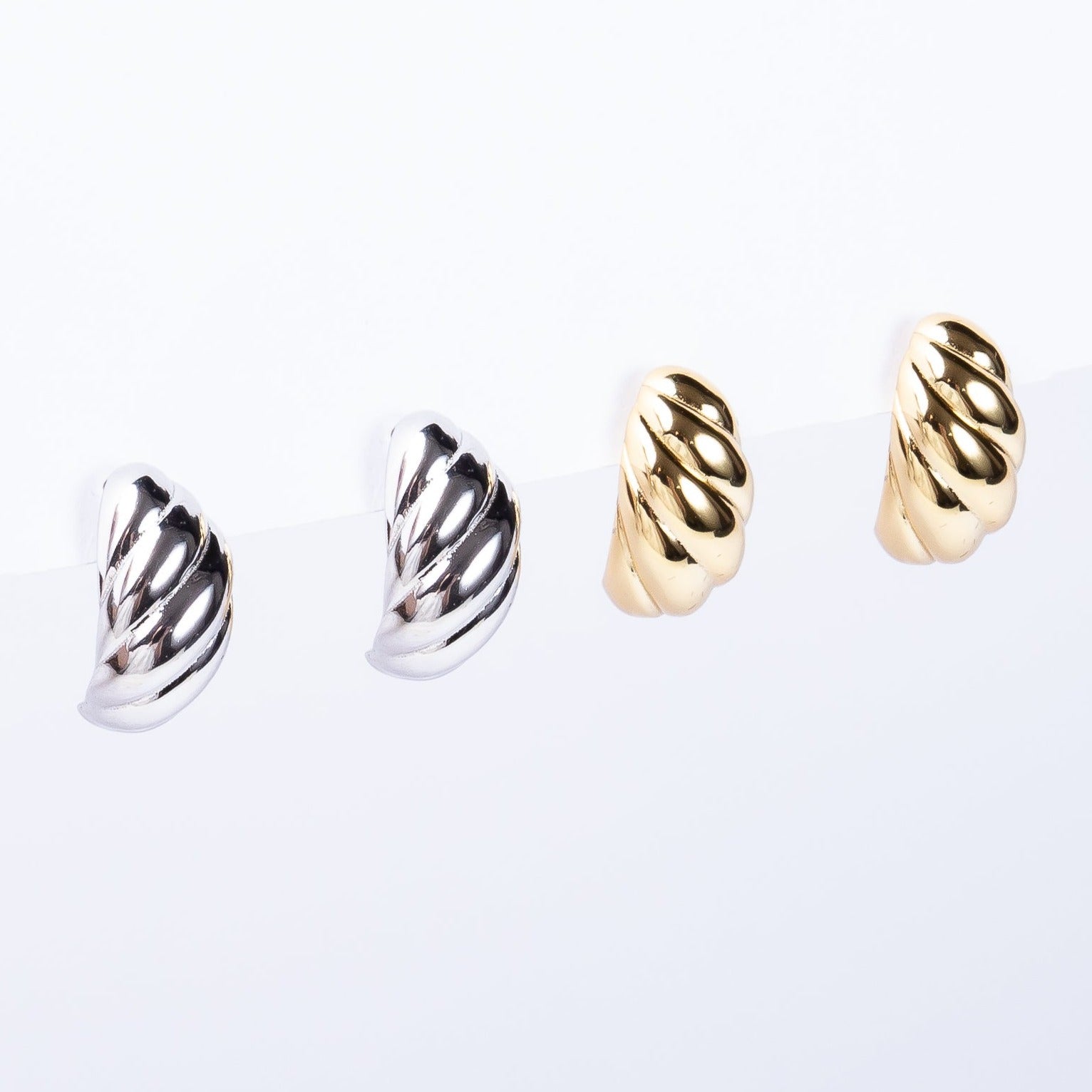 Aro Baby Croissant Hoop