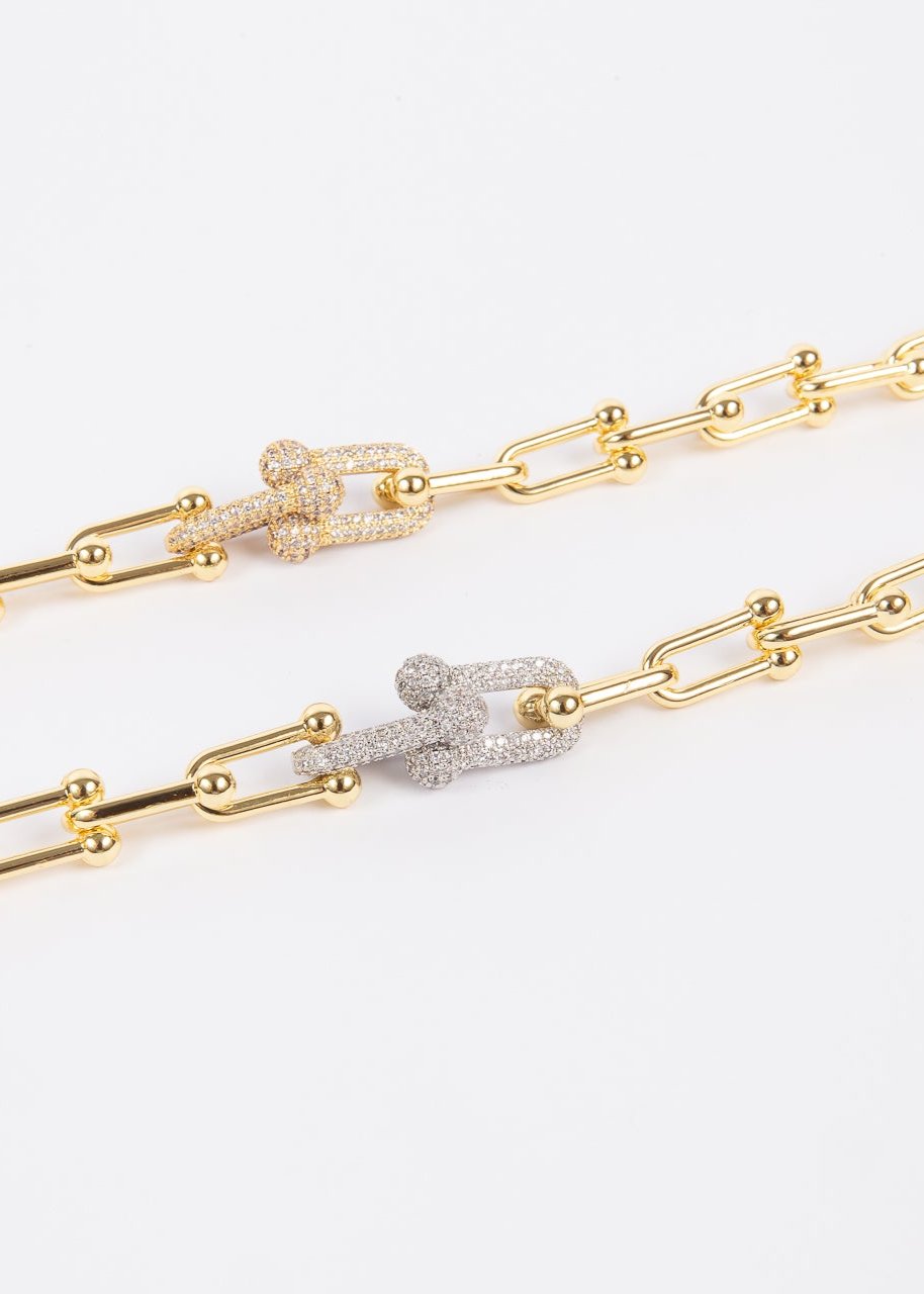 Collar Yumba CZ Center