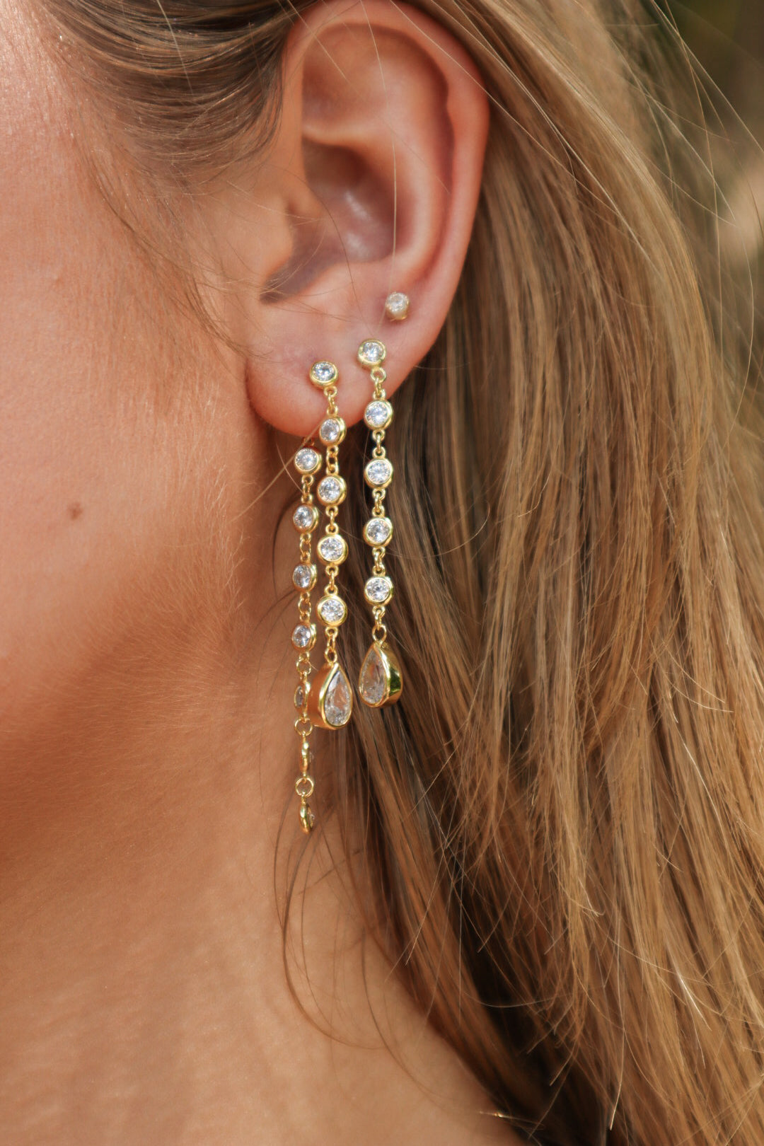 Aro CZ Drop Single Dangle Teardrop