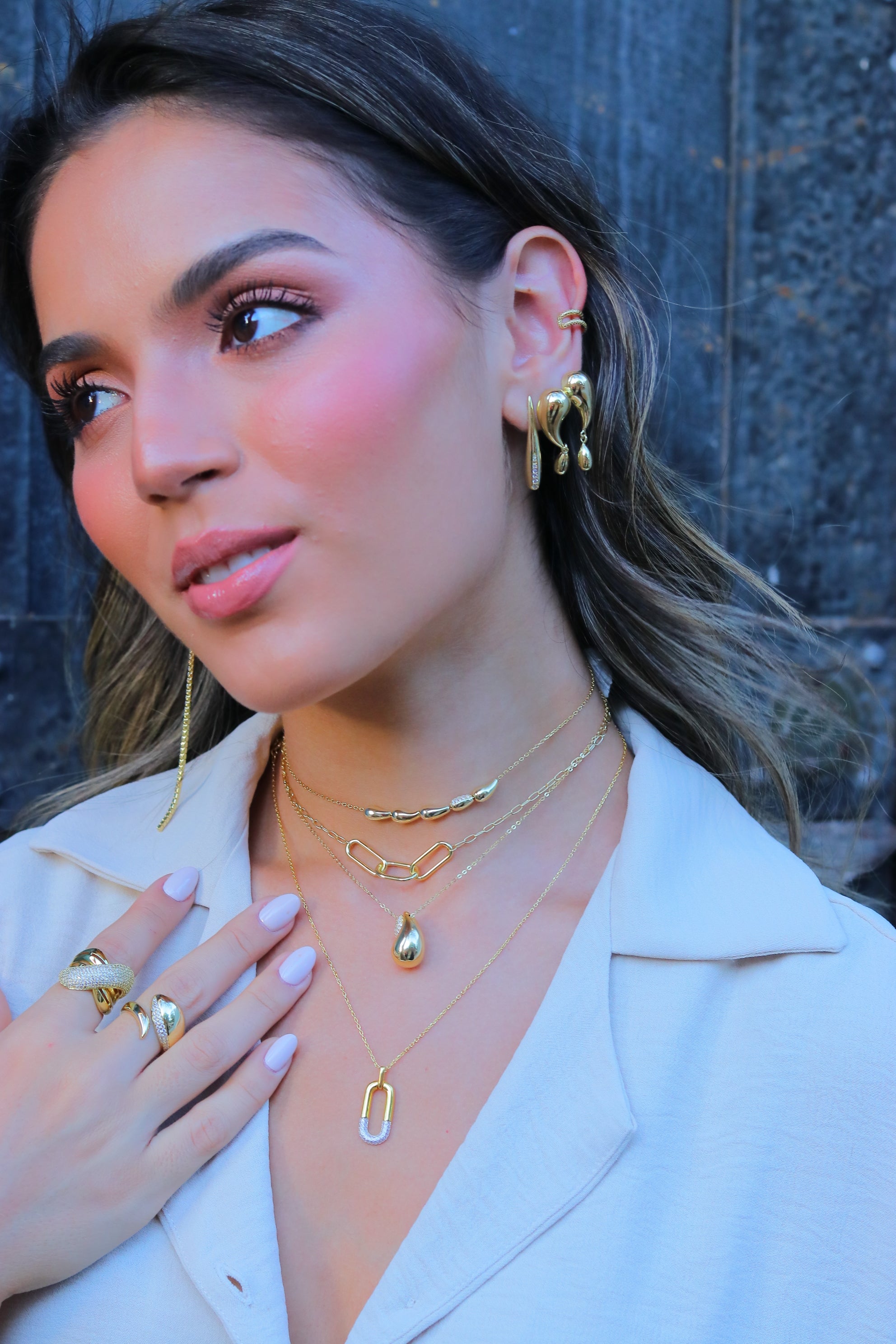 Aro Double Teardrop Stud Gold