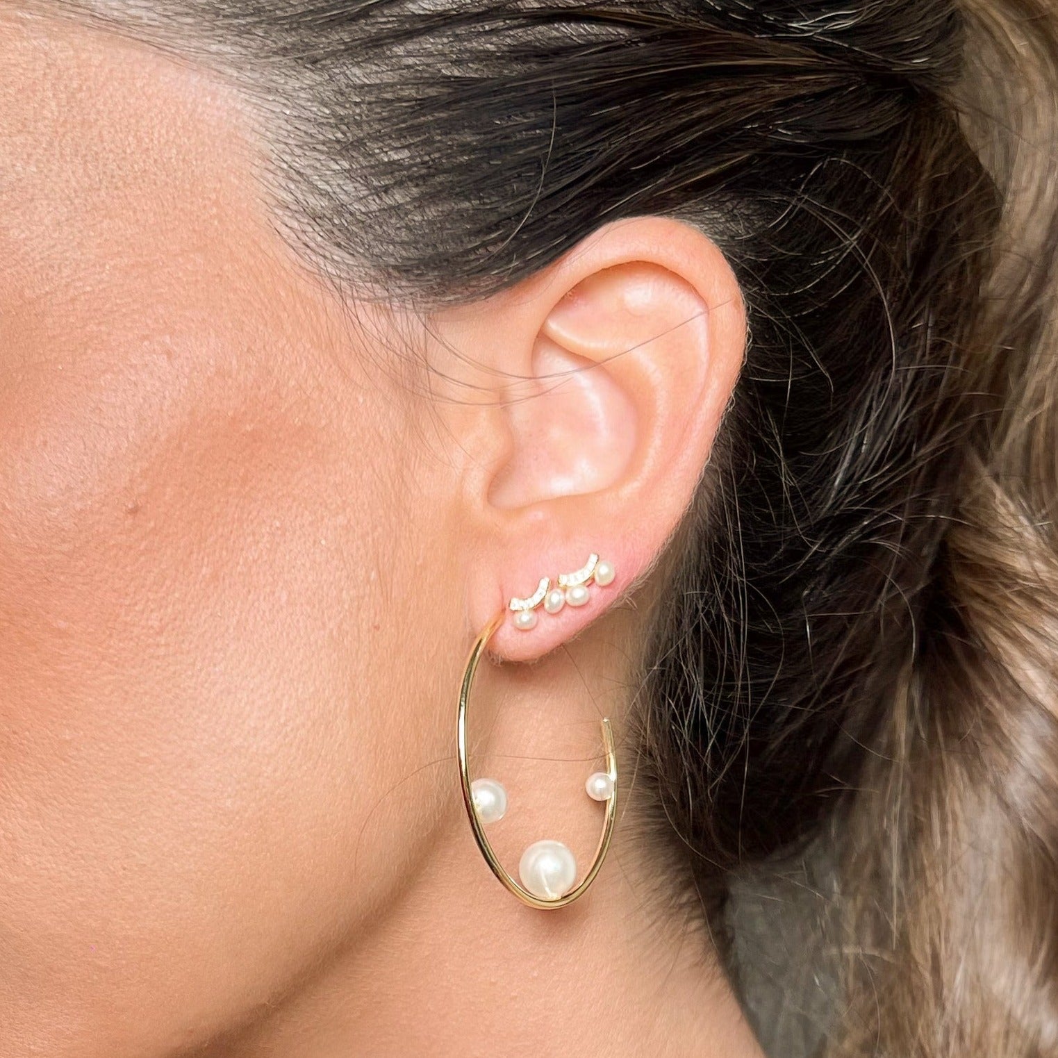Aro Pearls Hoop Gold