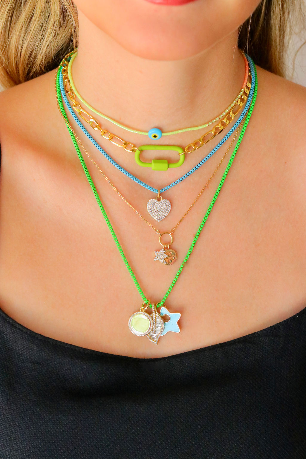 Collar Lulu Rock