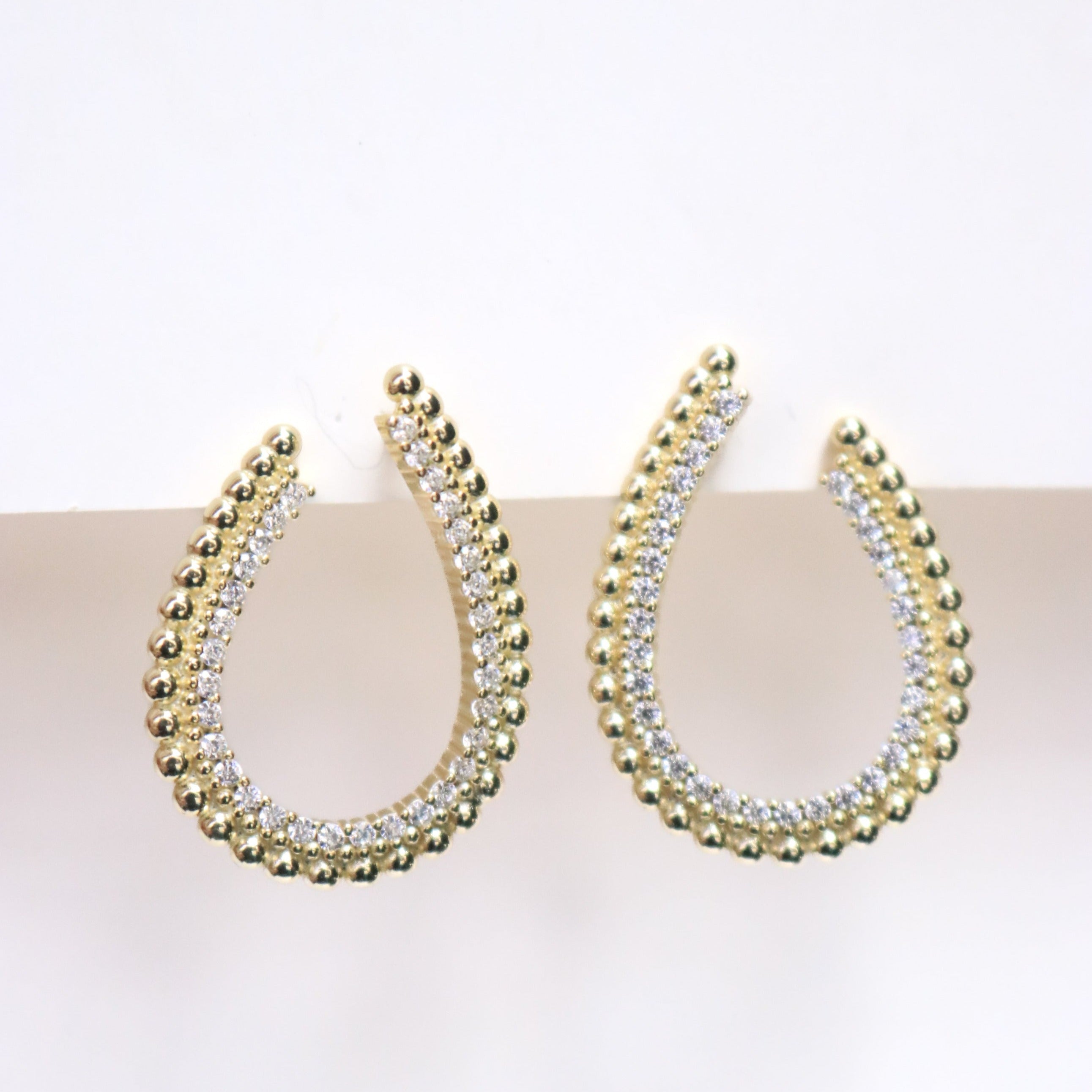 Aro U Skinny Bubbly Cz Gran Stud