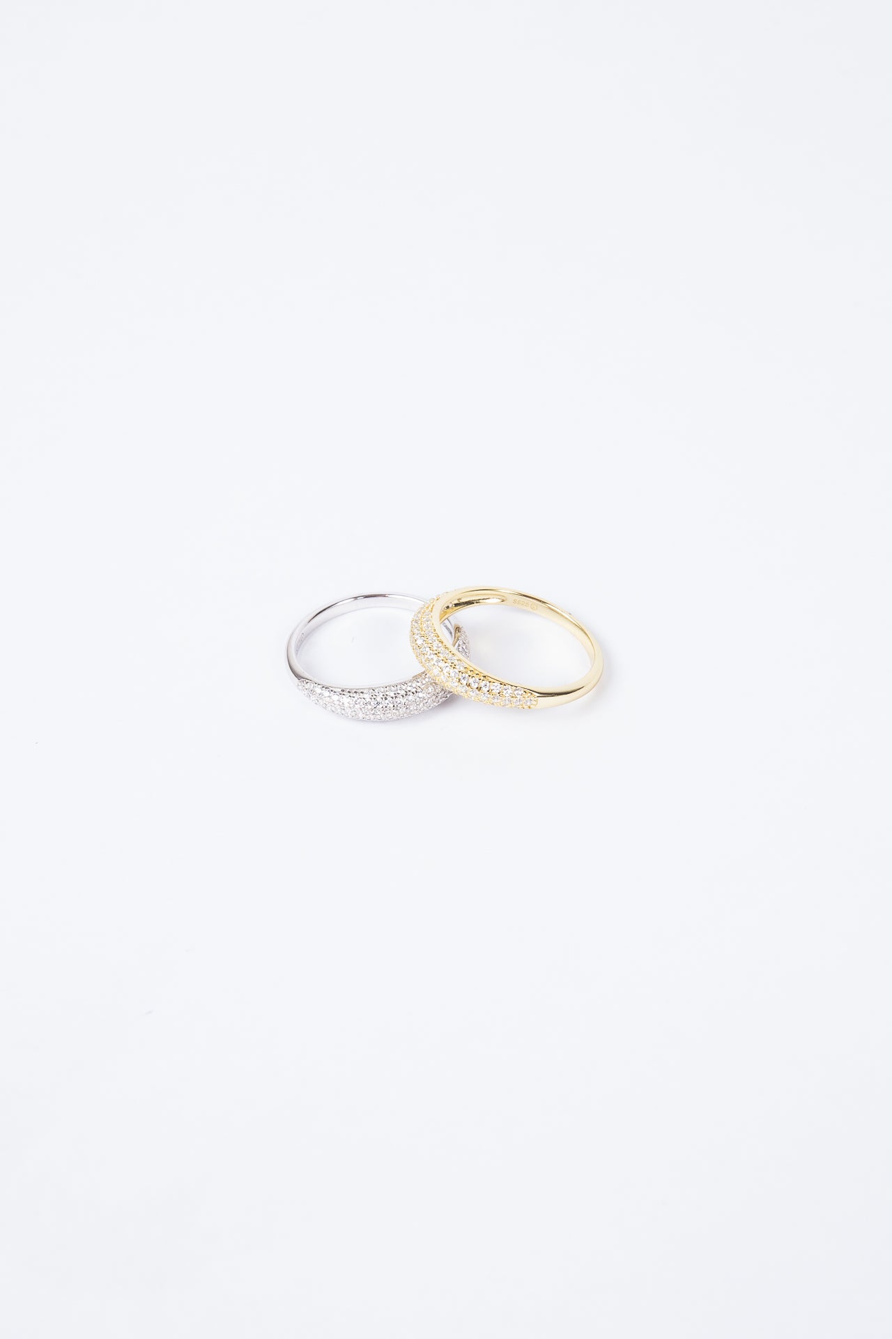 Anillo Semi CZ Thin Gold Ring