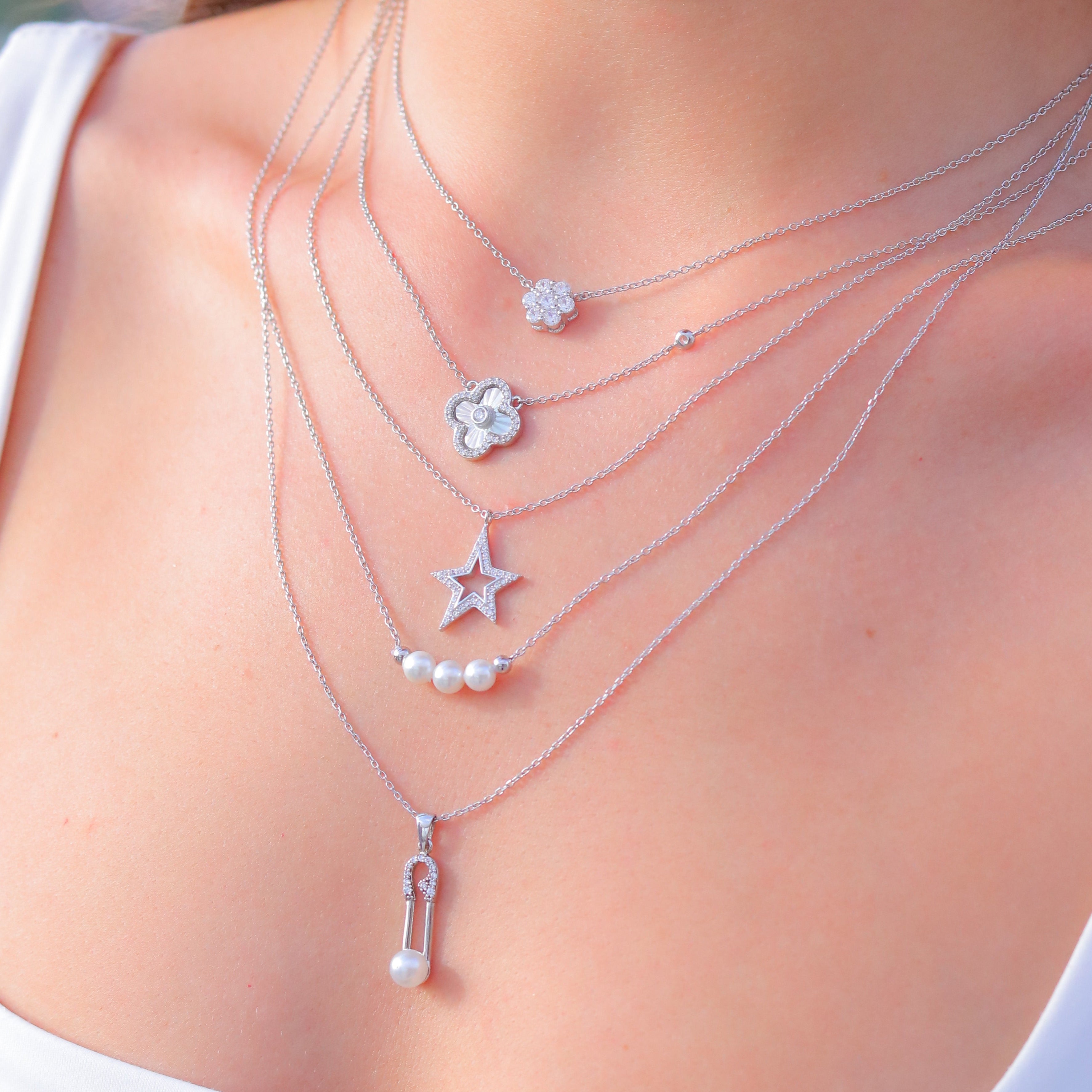 Collar 7 Dots Cz Flower