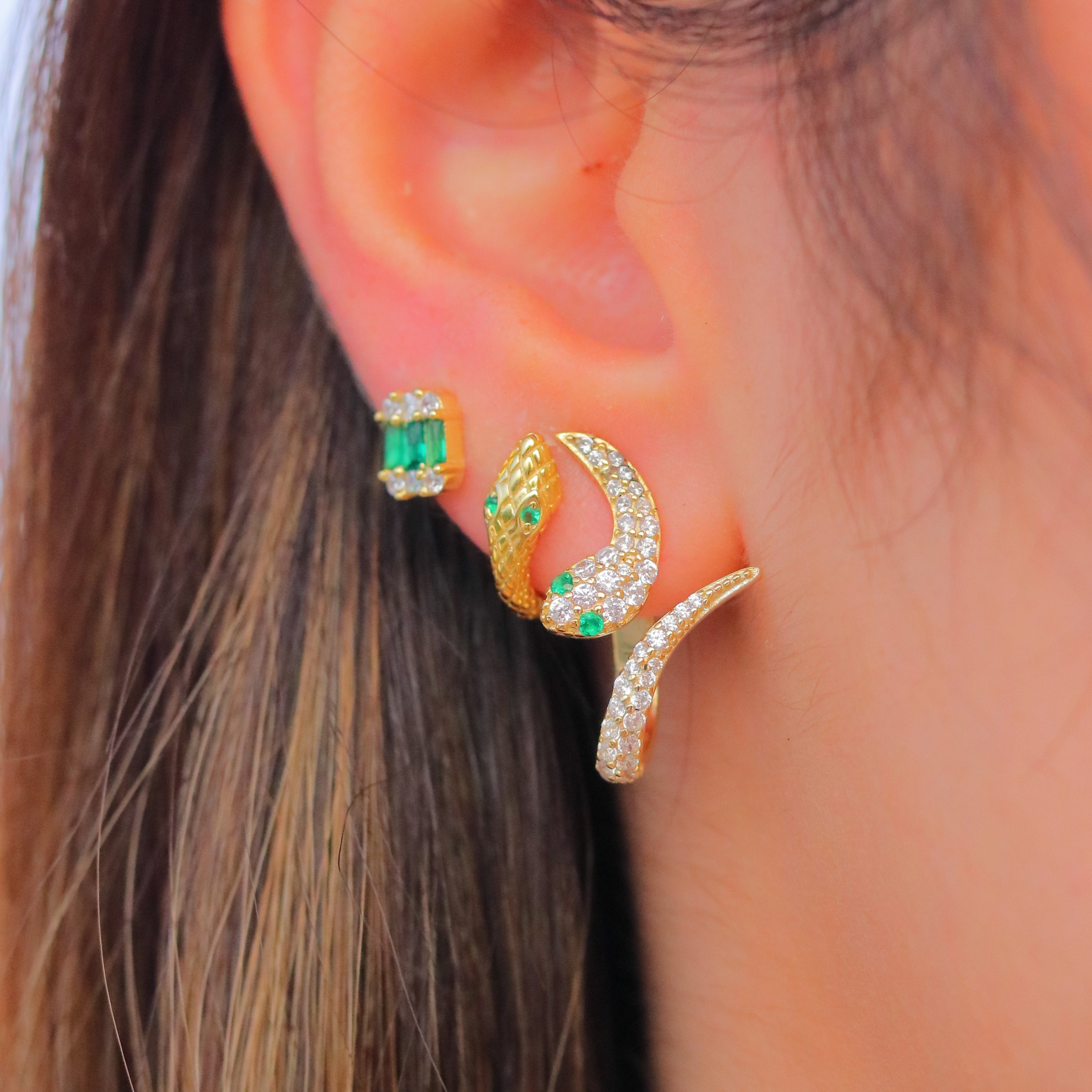 Aro Wigly Snake Stud