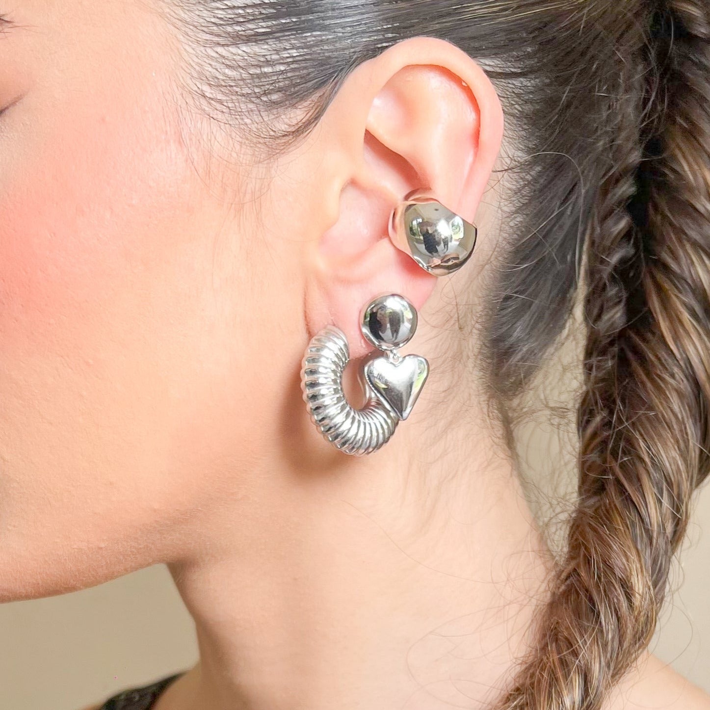 Aro Shinny Chunky Twisted Hoop