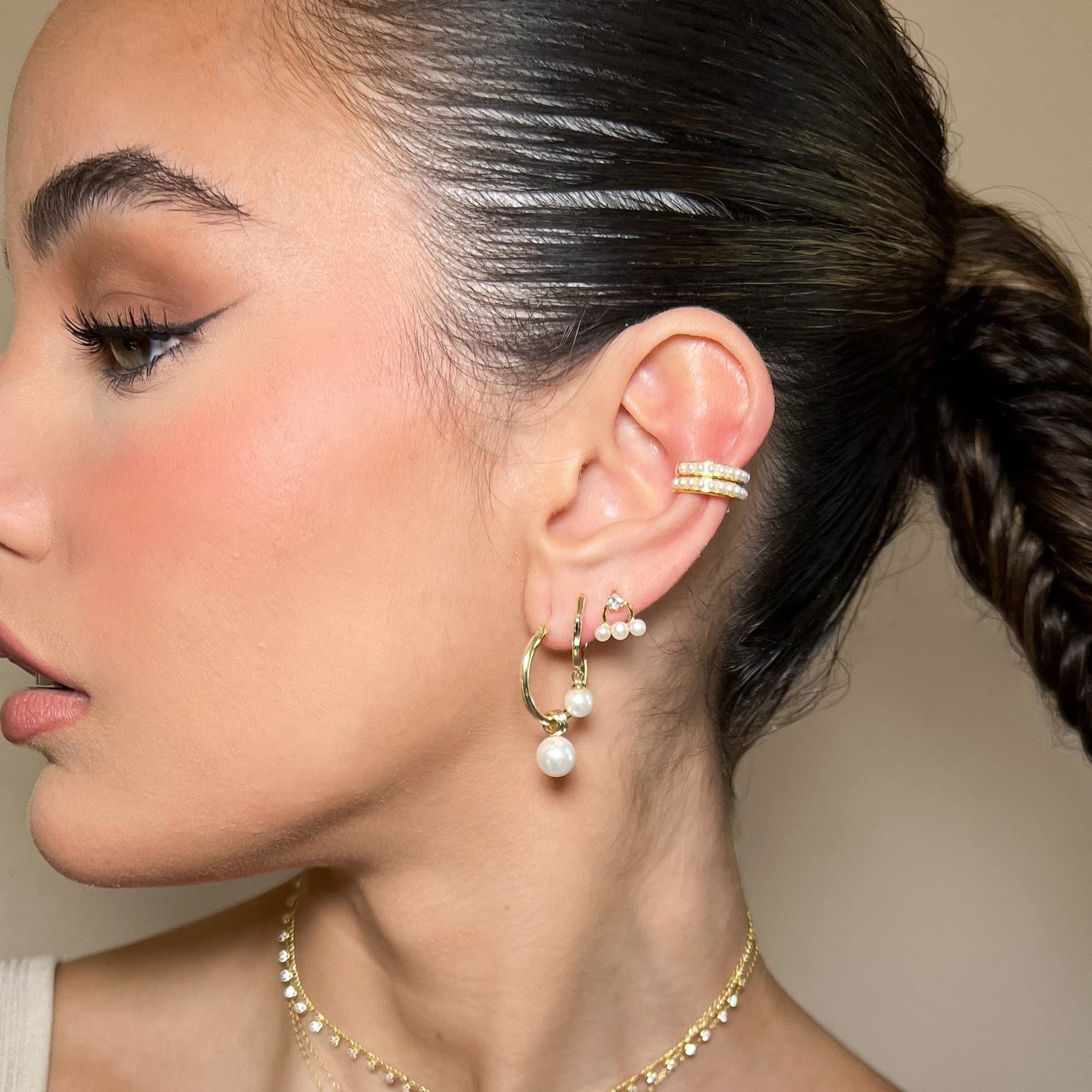 Aro Gold Gran Hoop & Dangly Pearl