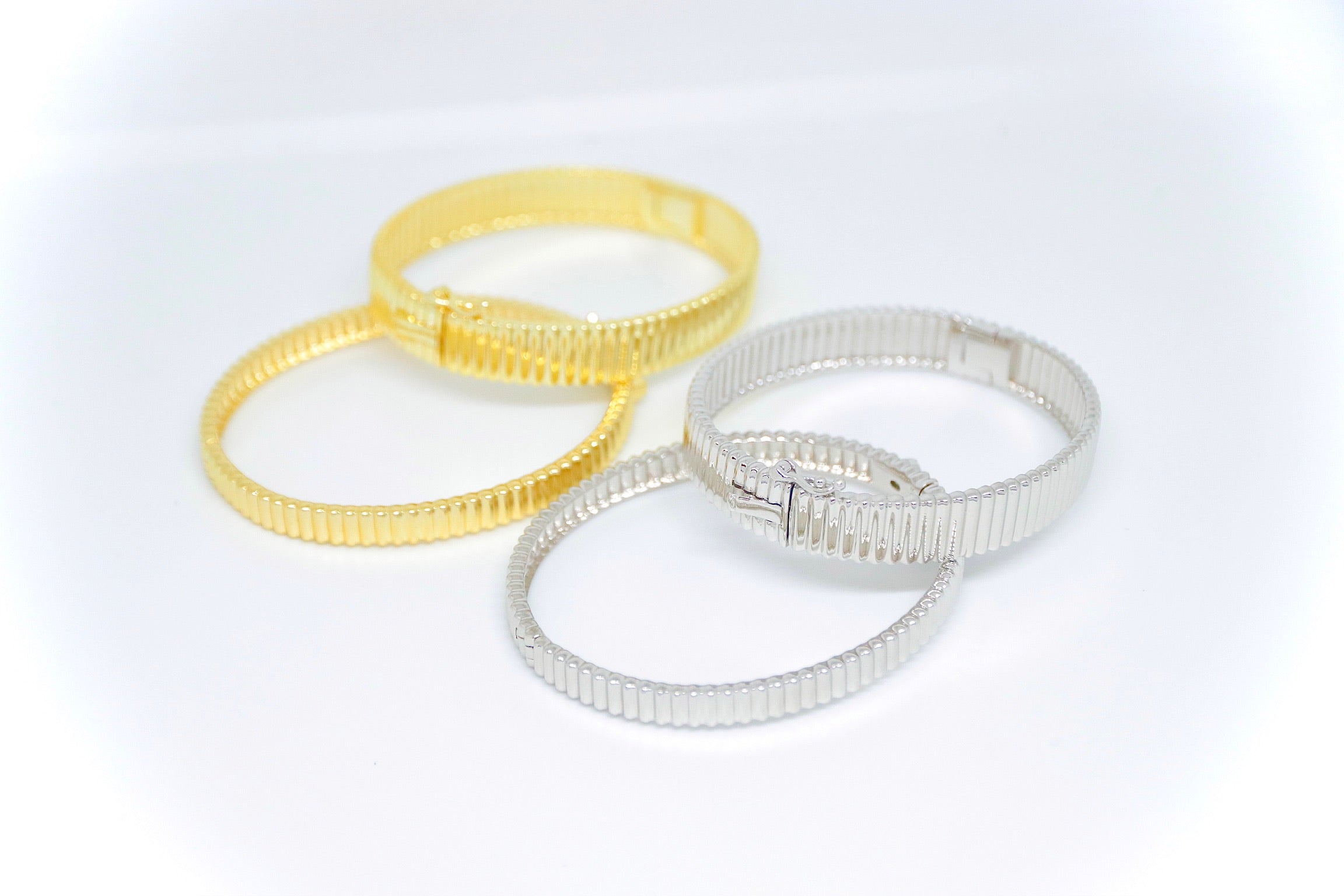 Pulsera Coil Skinny Cuff