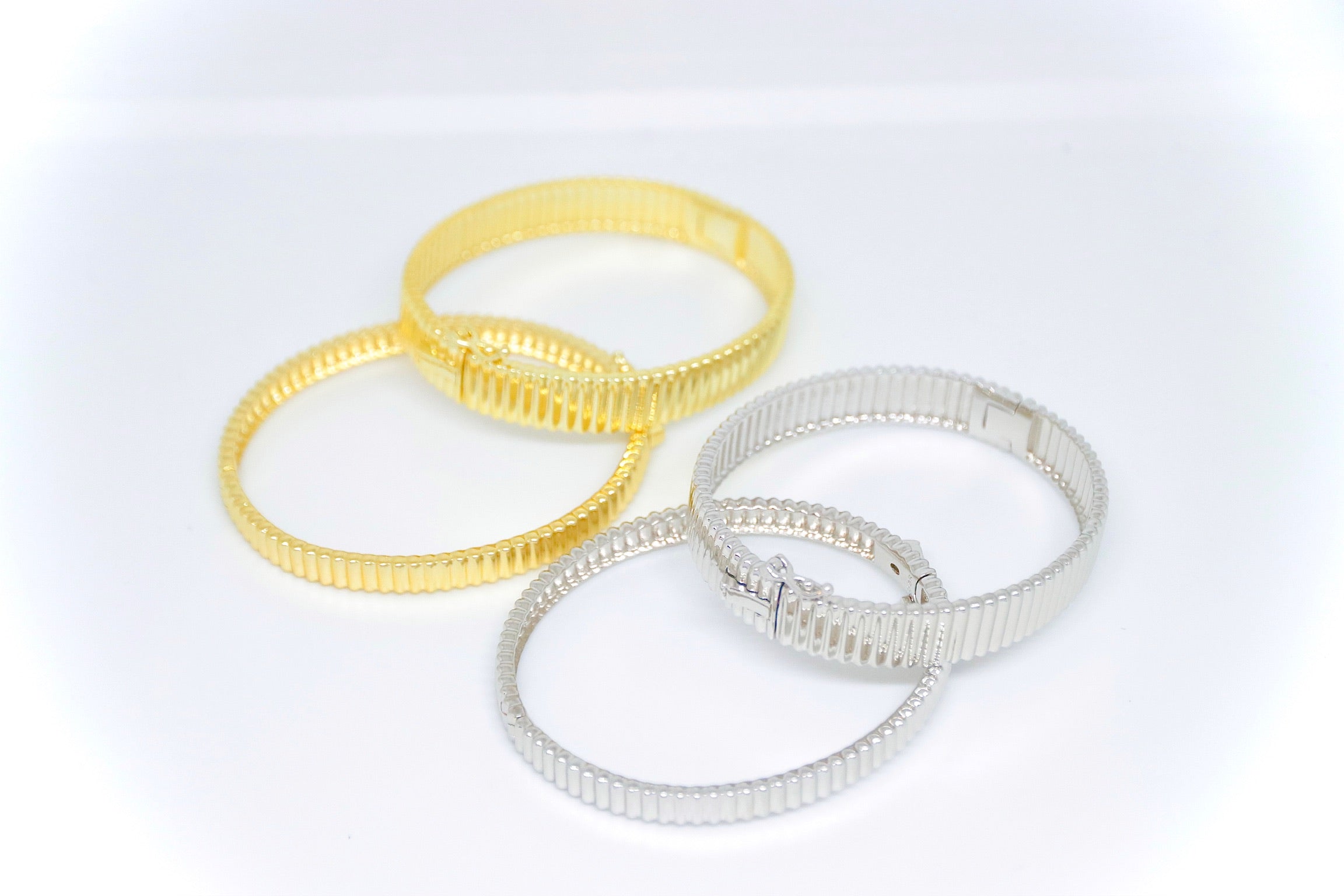 Pulsera Coil Skinny Cuff