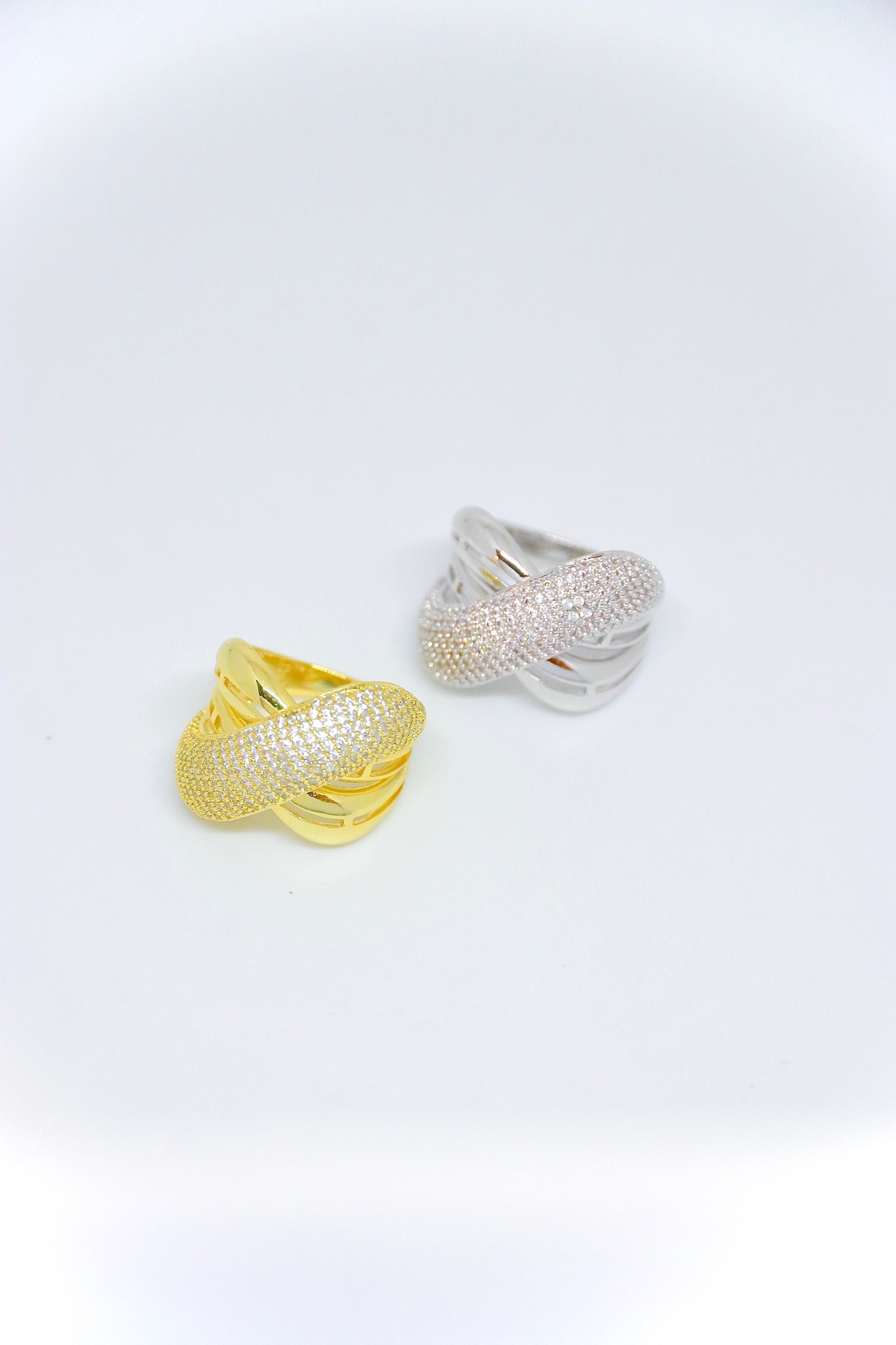 Anillo Braided Trio CZ Gran Ring