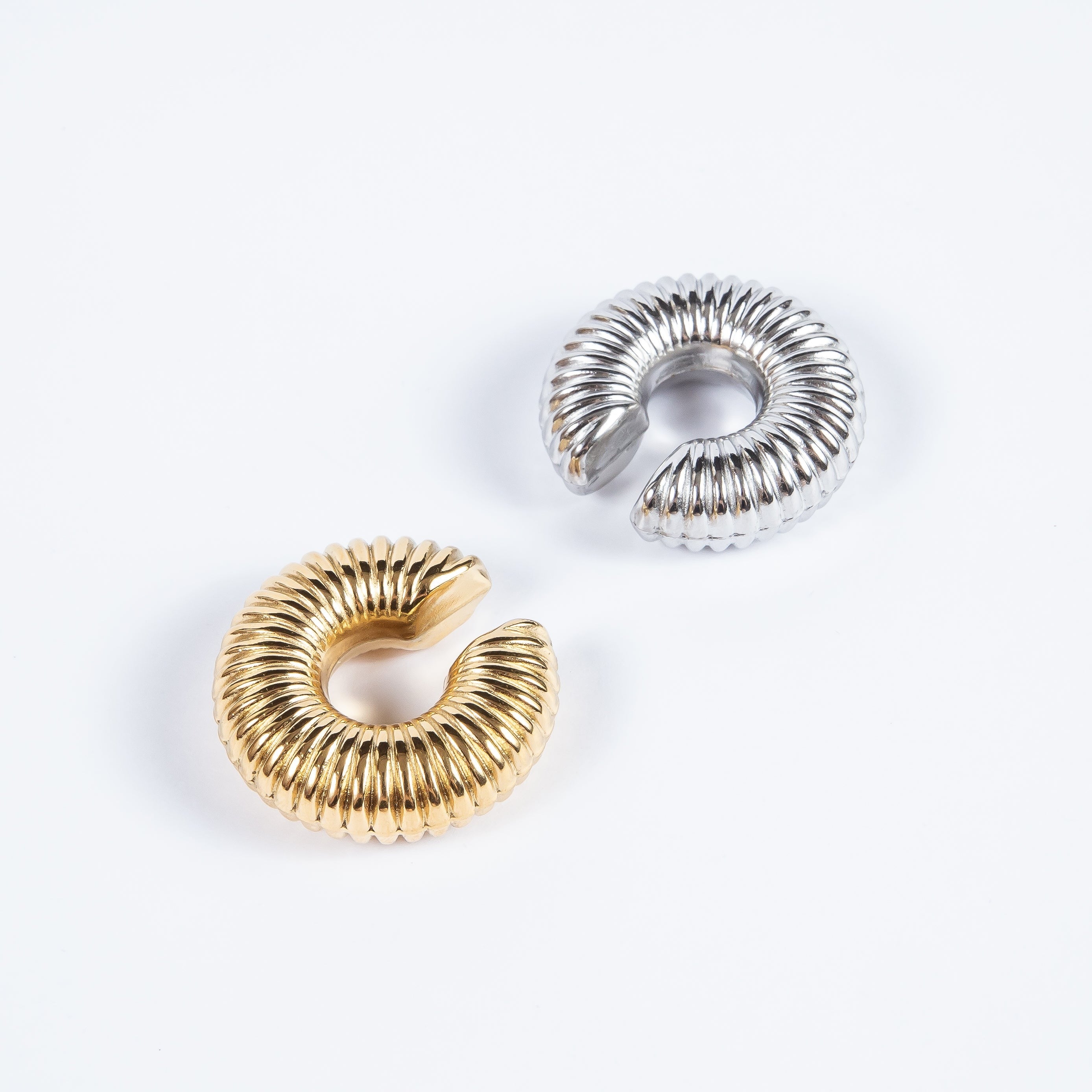 Aro Twisted Chunky Cuff