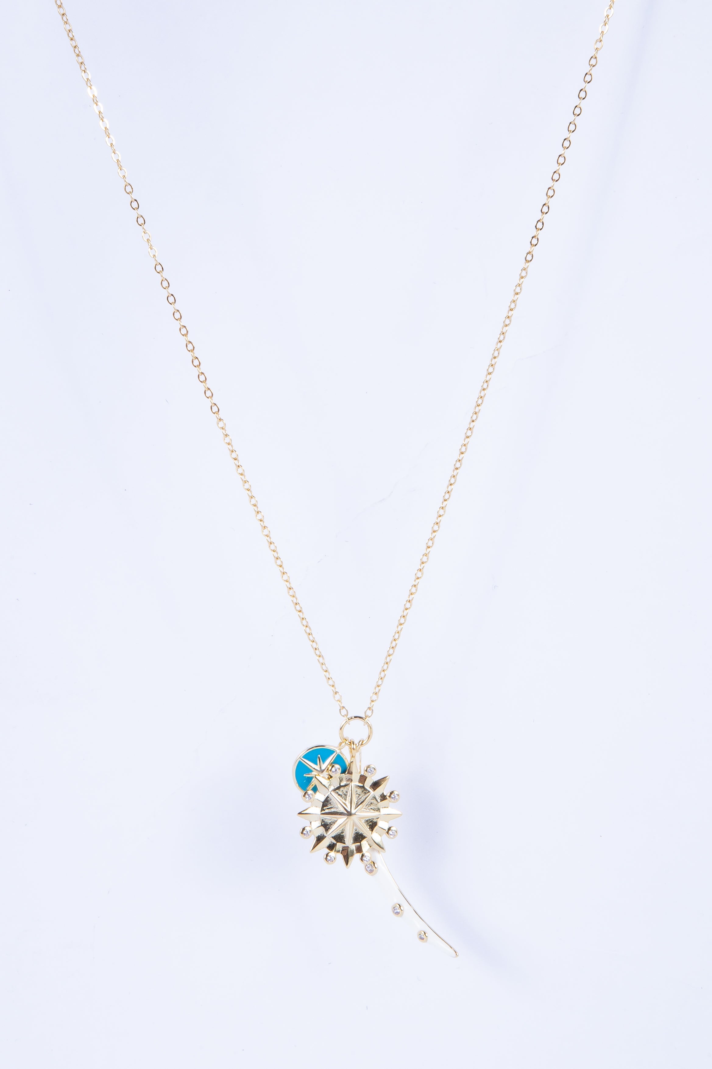 Collar Enamel Moon & Charms