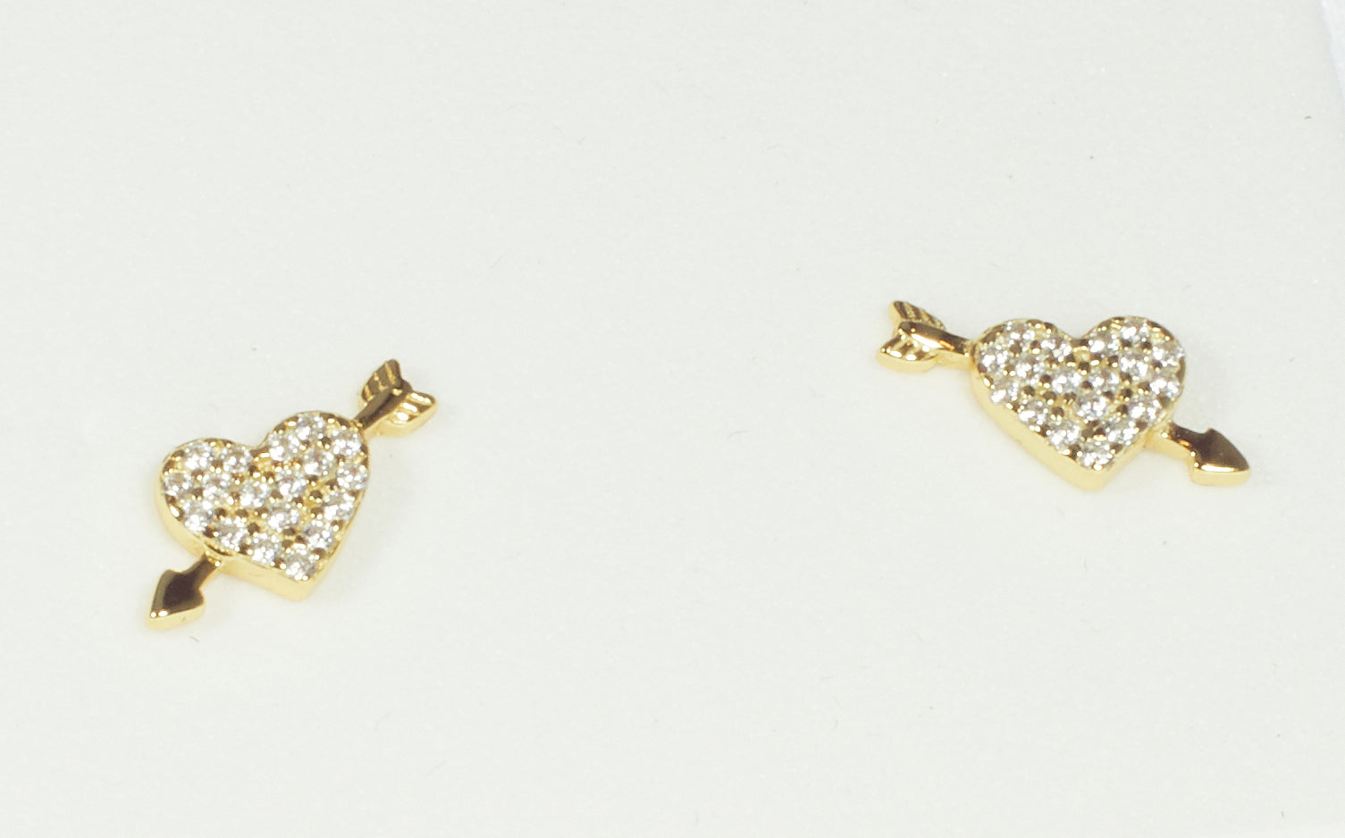 Aro Cupid Heart Stud