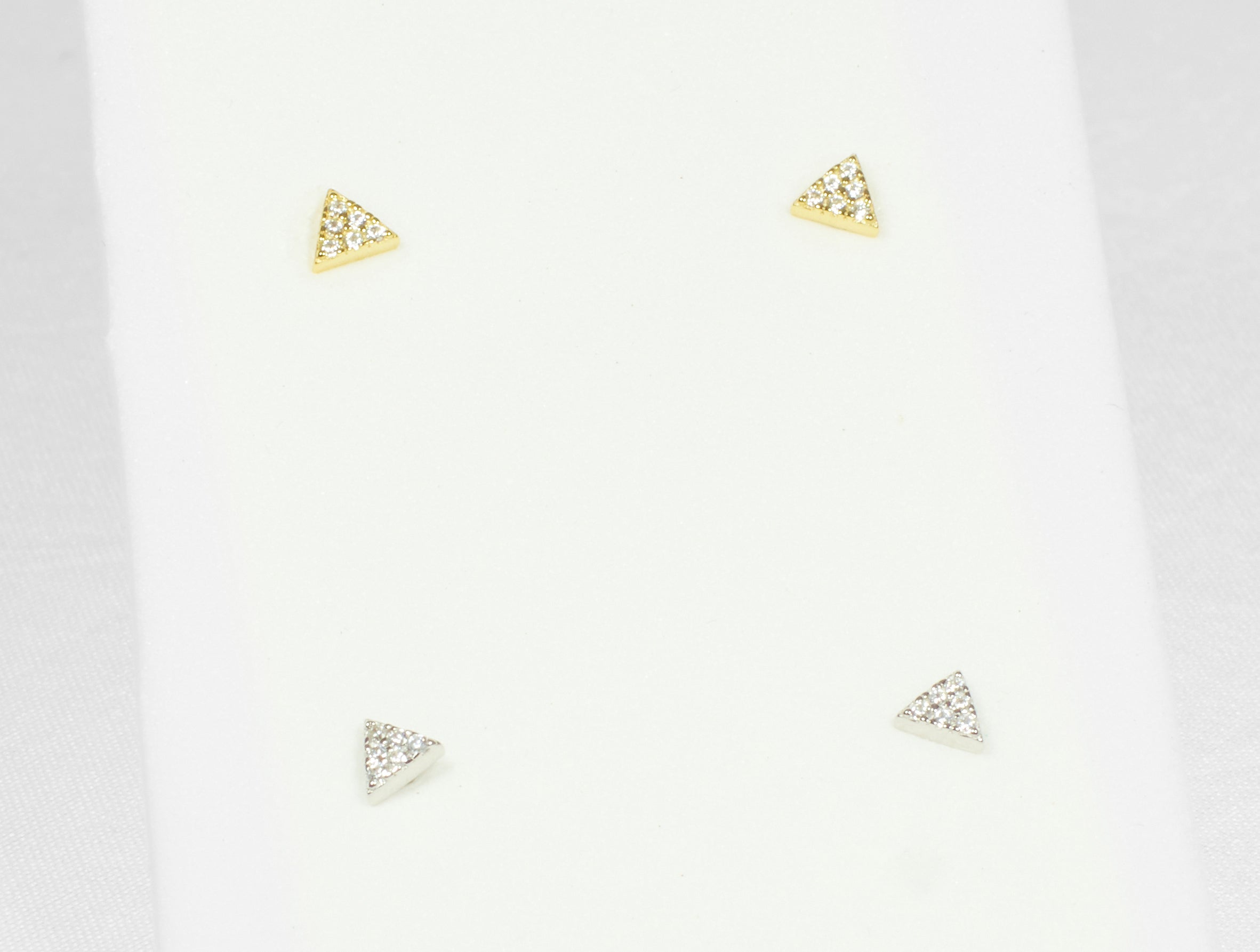 Aro Baby Mini Triangle Stud