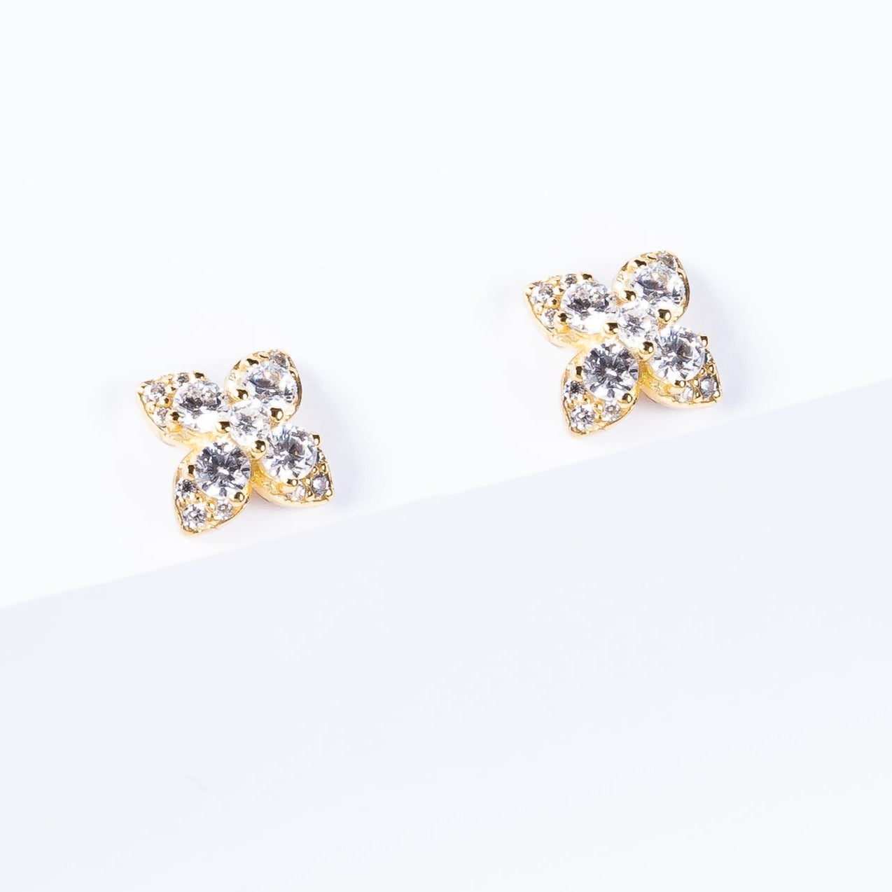 Aro 4 Petal CZ Flower Stud