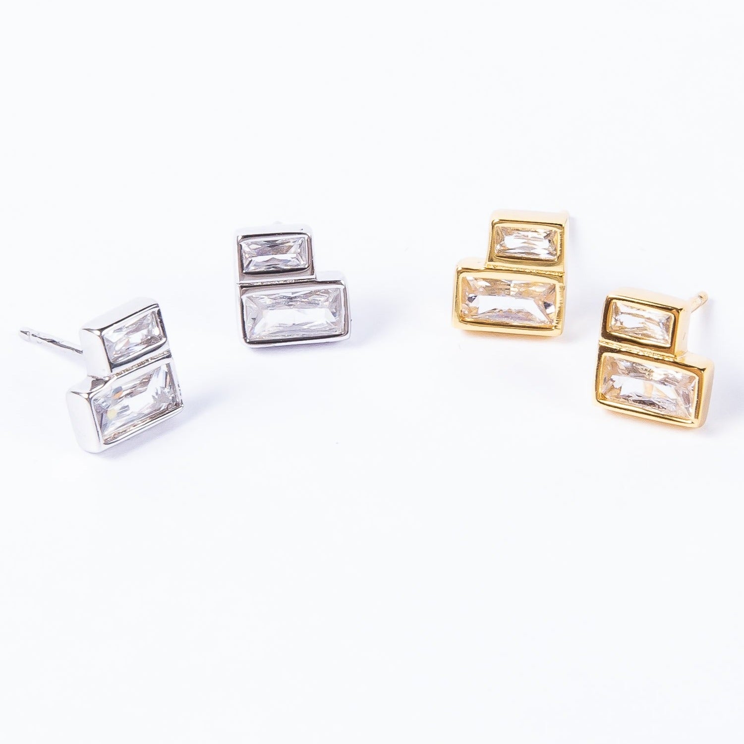 Aro Double Cube Stud