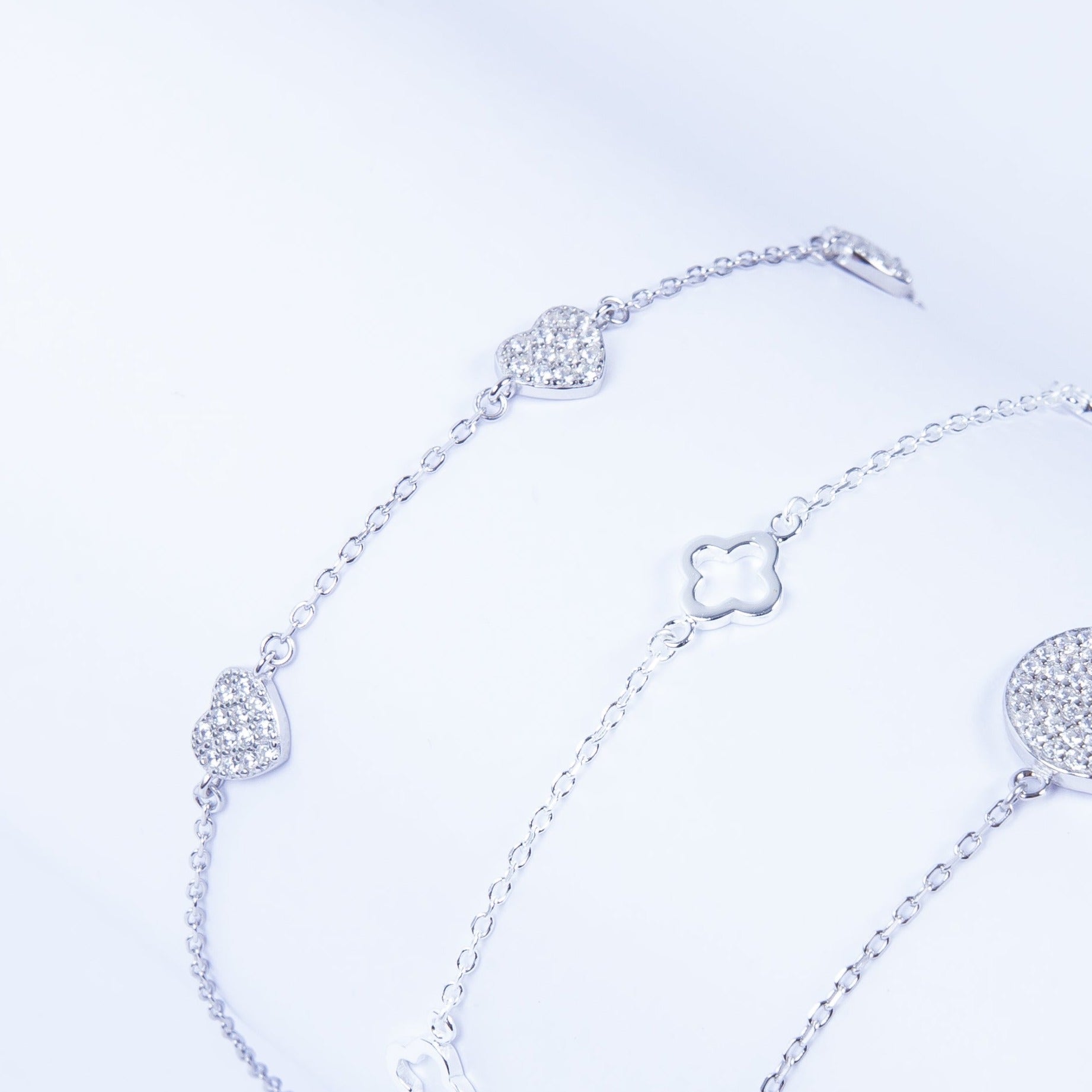 Pulsera SS 3 Large CZ Hearts Silver