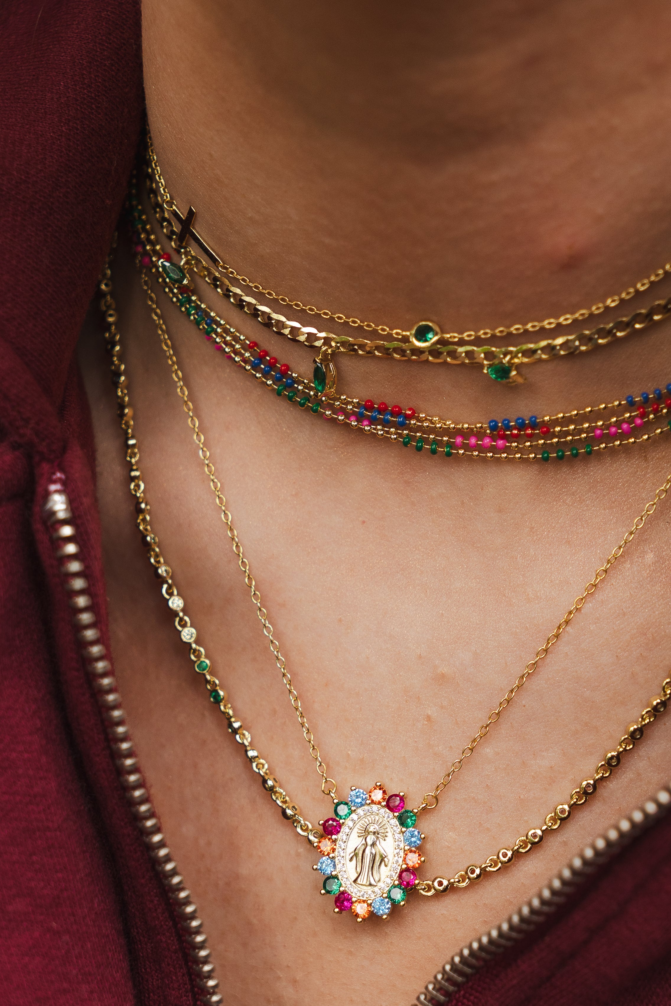 Collar Med Oval Virgin Medal Colorific