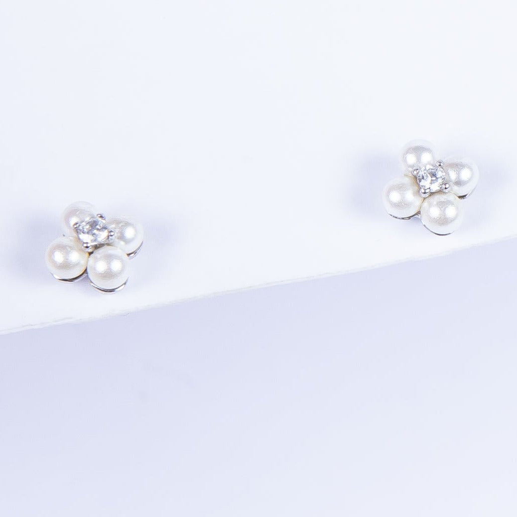 Aro Baby Pearl Flower Stud