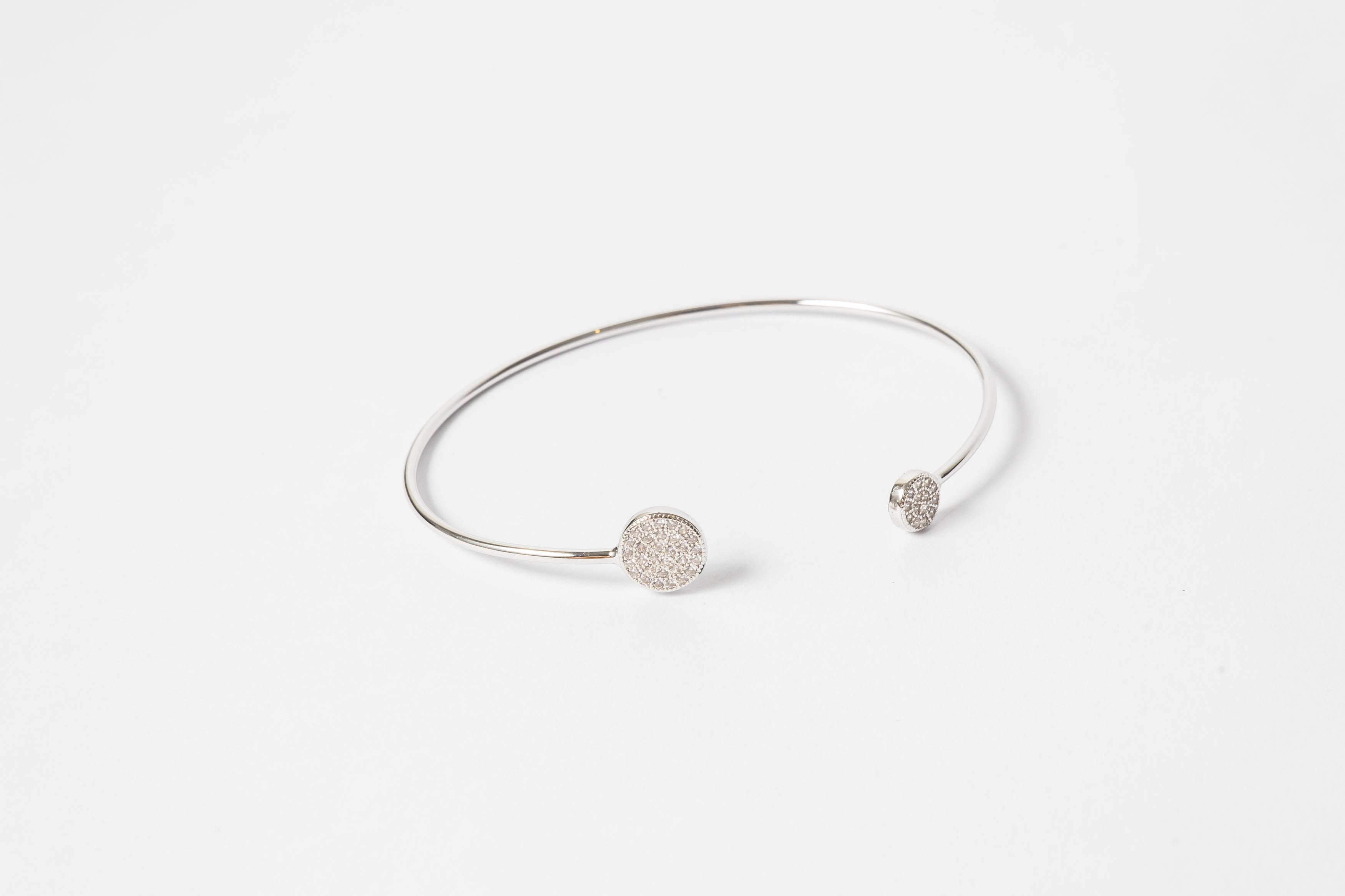Pulsera Brassy Open Cuff Double Pave
