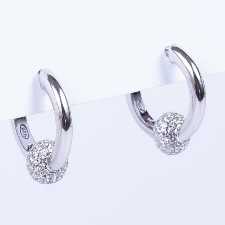 Aro CiRi Oval Cz Hoop