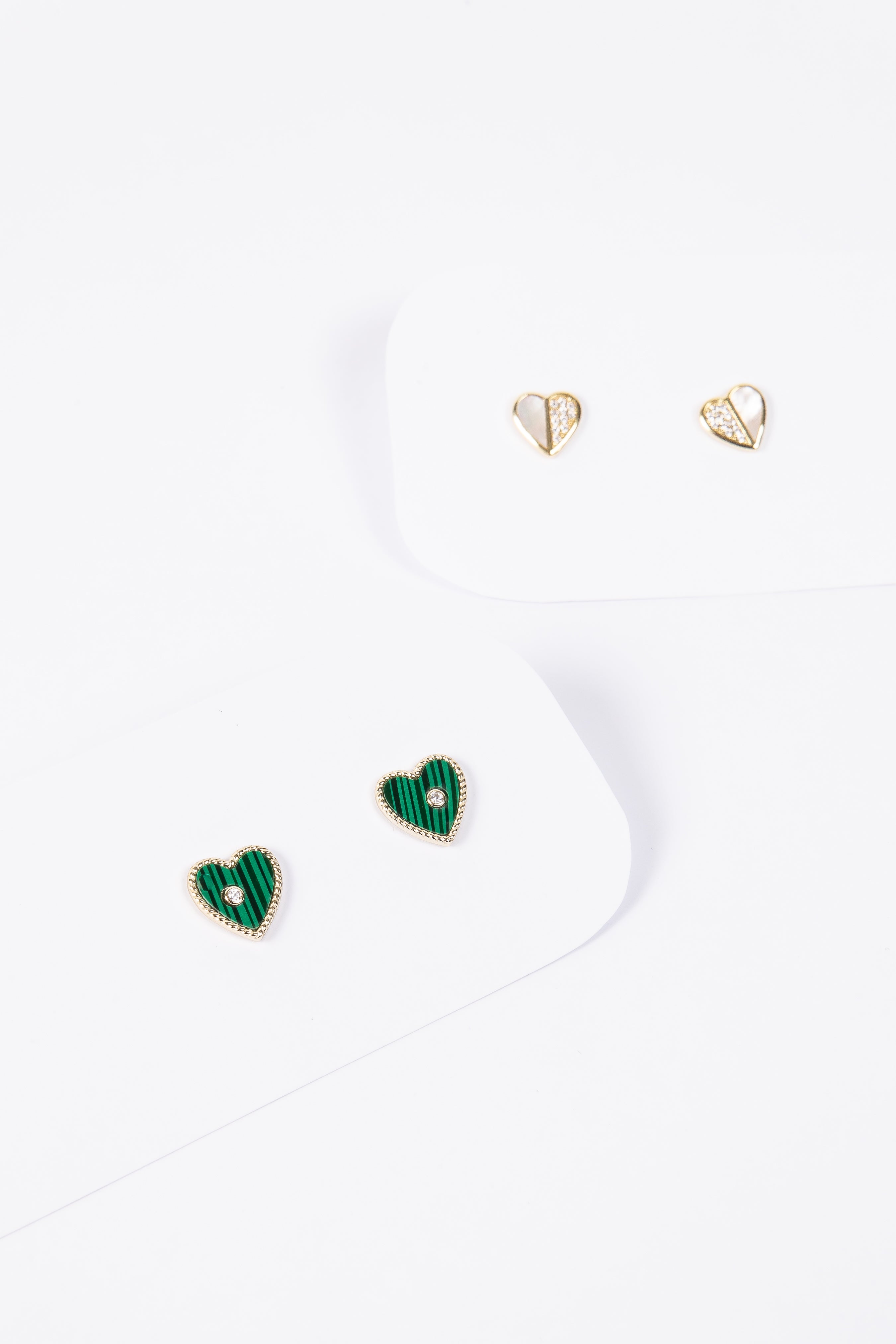 Aro Small Green Heart & CZ Love Stud